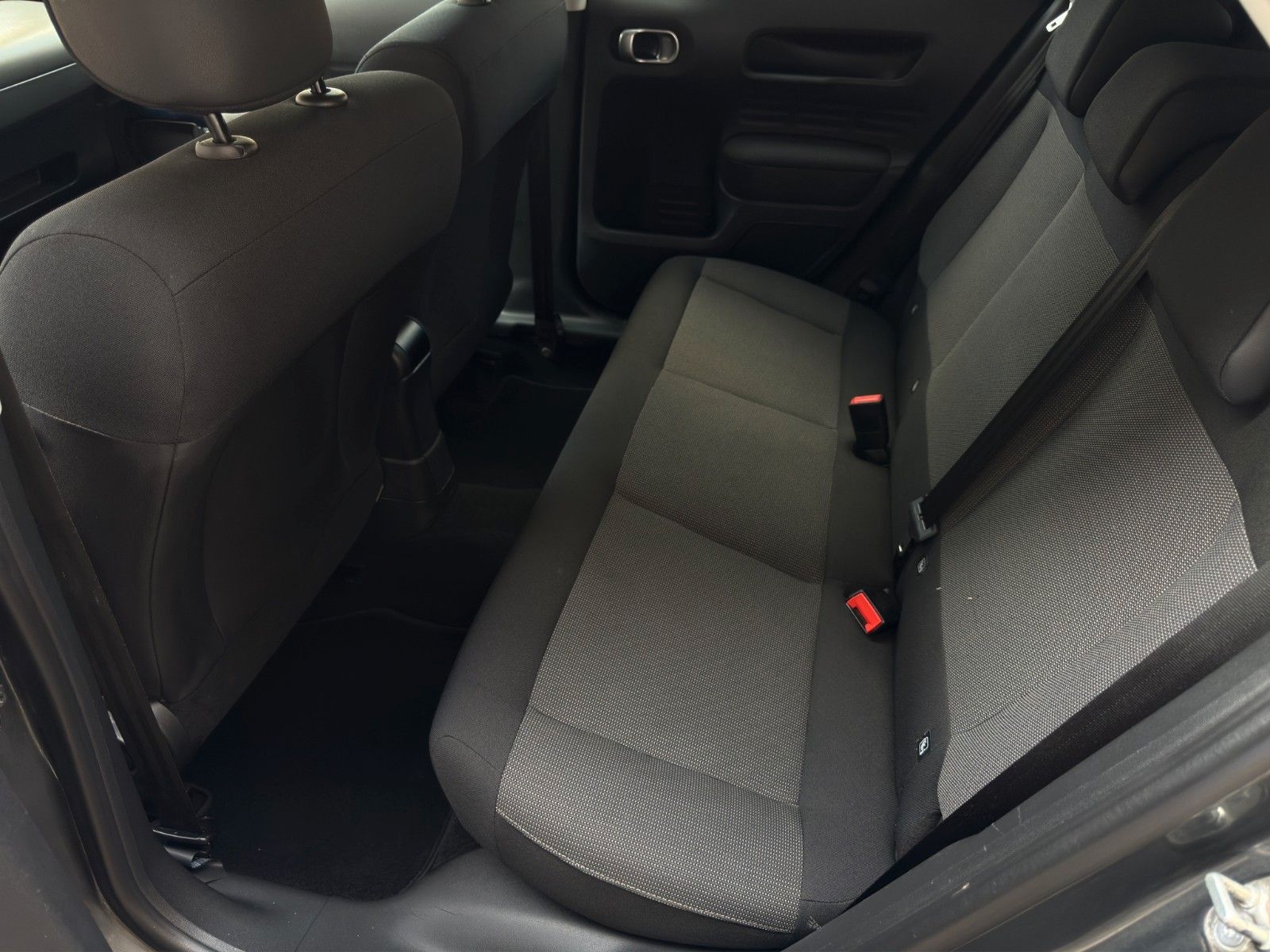 Fahrzeugabbildung Citroën C4 Cactus Shine *PDC*Bluetooth*