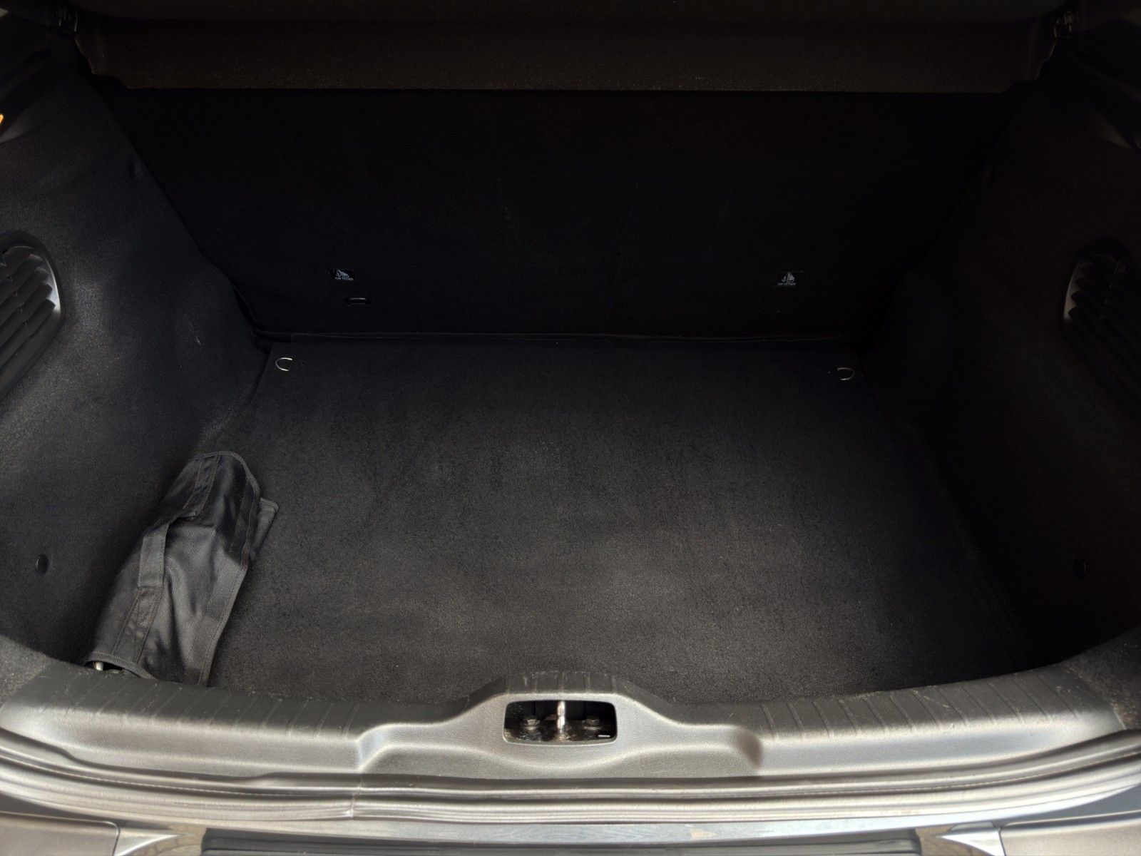 Fahrzeugabbildung Citroën C4 Cactus Shine *PDC*Bluetooth*