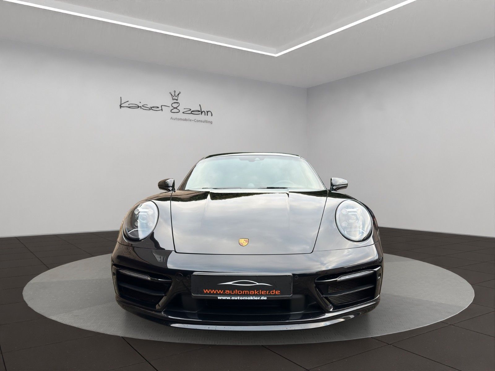 Fahrzeugabbildung Porsche 911 Carrera 4S (992.1) neuwertig