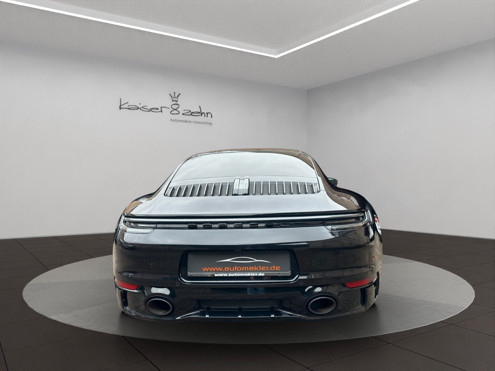 Fahrzeugabbildung Porsche 911 Carrera 4S (992.1) neuwertig