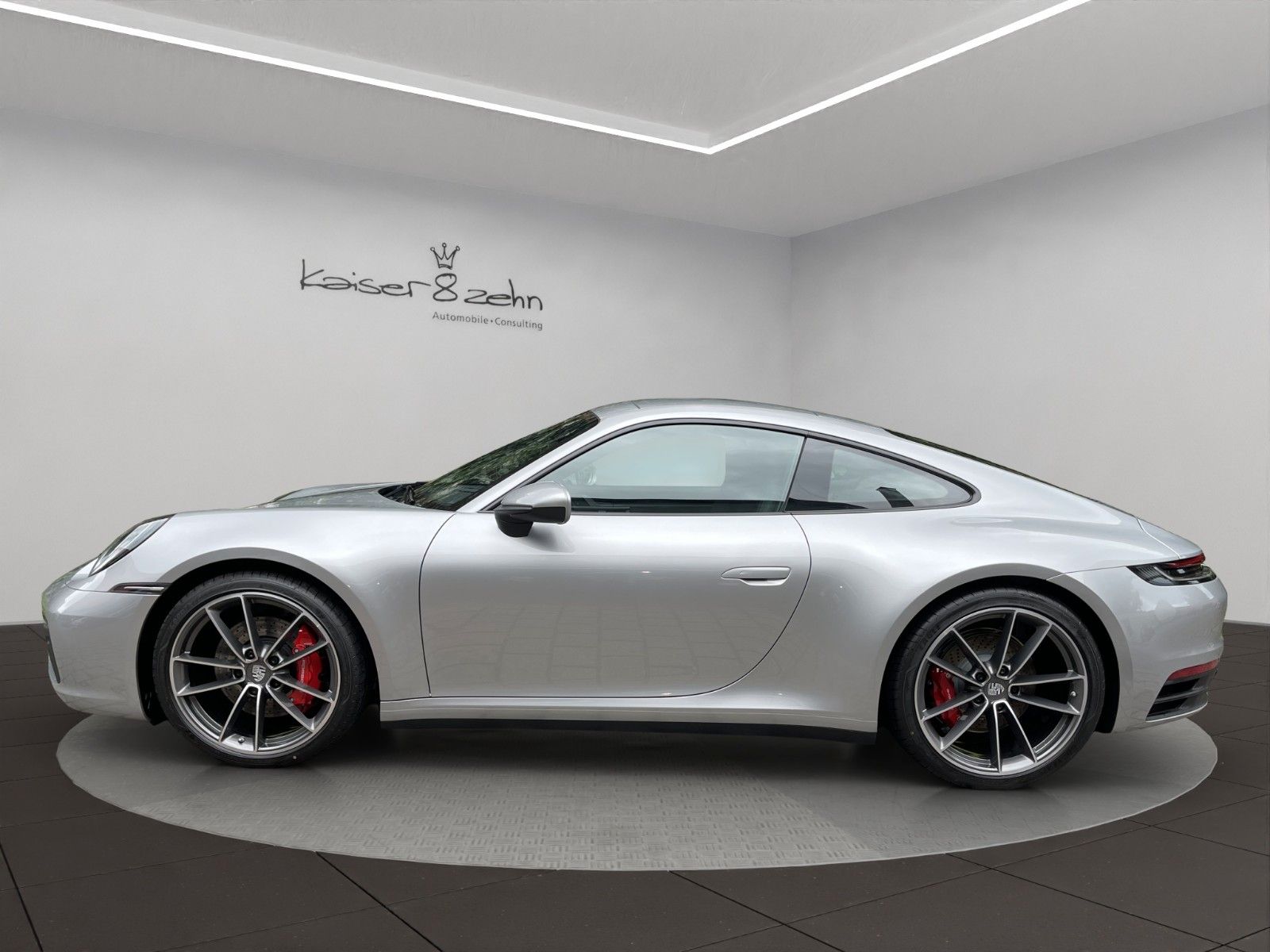 Fahrzeugabbildung Porsche 911 Carrera S (992.1) neuwertig