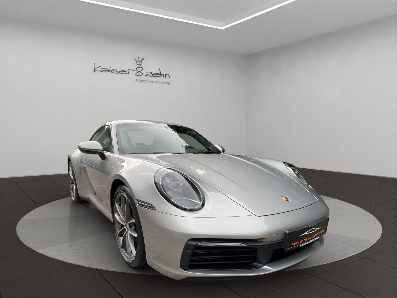 Fahrzeugabbildung Porsche 911 Carrera S (992.1) neuwertig