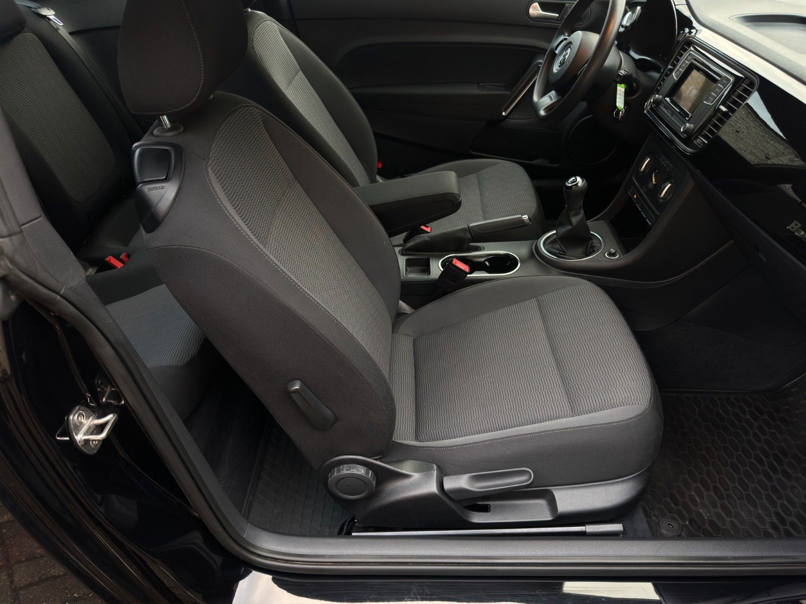 Fahrzeugabbildung Volkswagen Beetle 1.2 TSI BlueMotion
