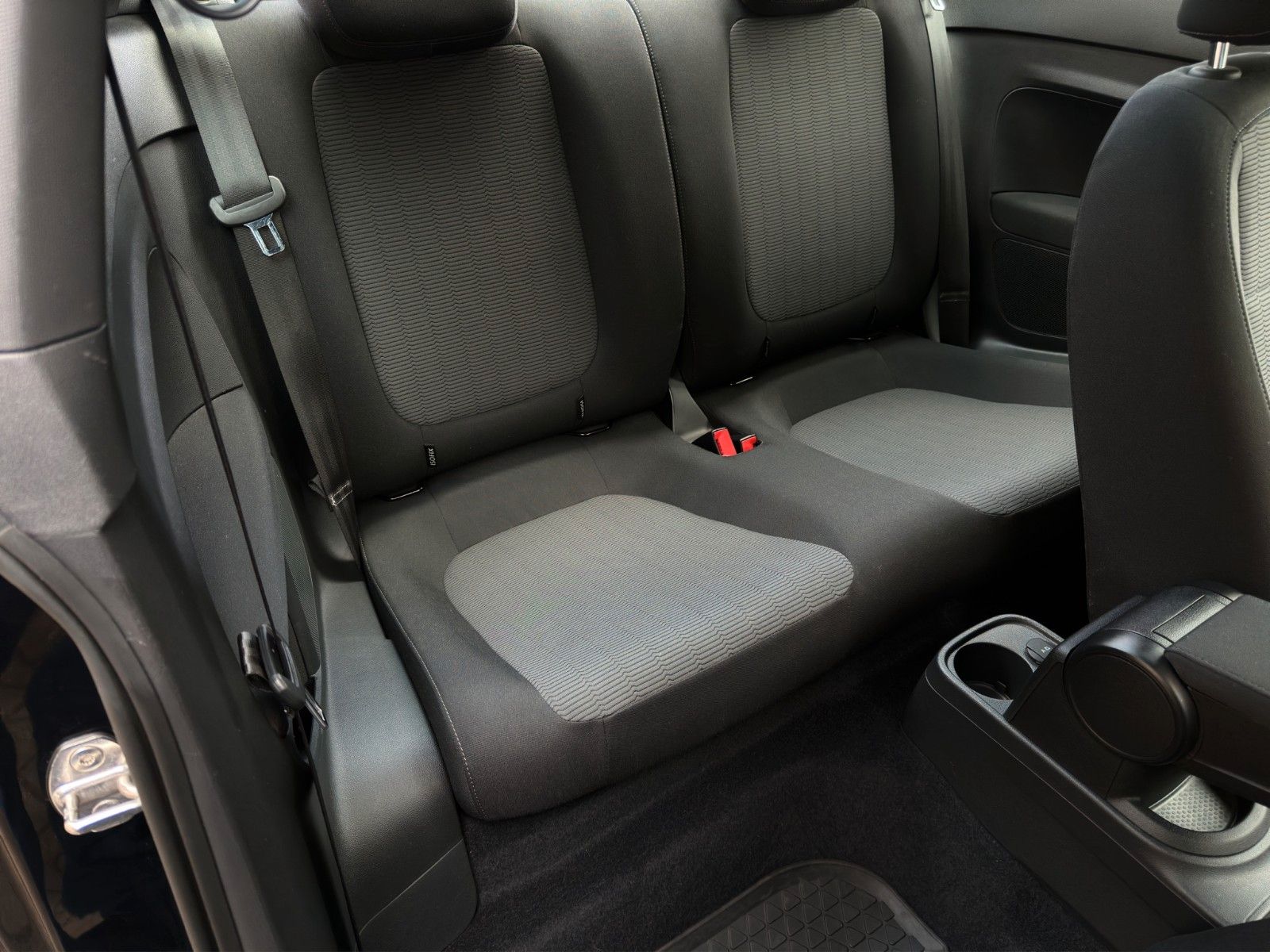 Fahrzeugabbildung Volkswagen Beetle 1.2 TSI BlueMotion