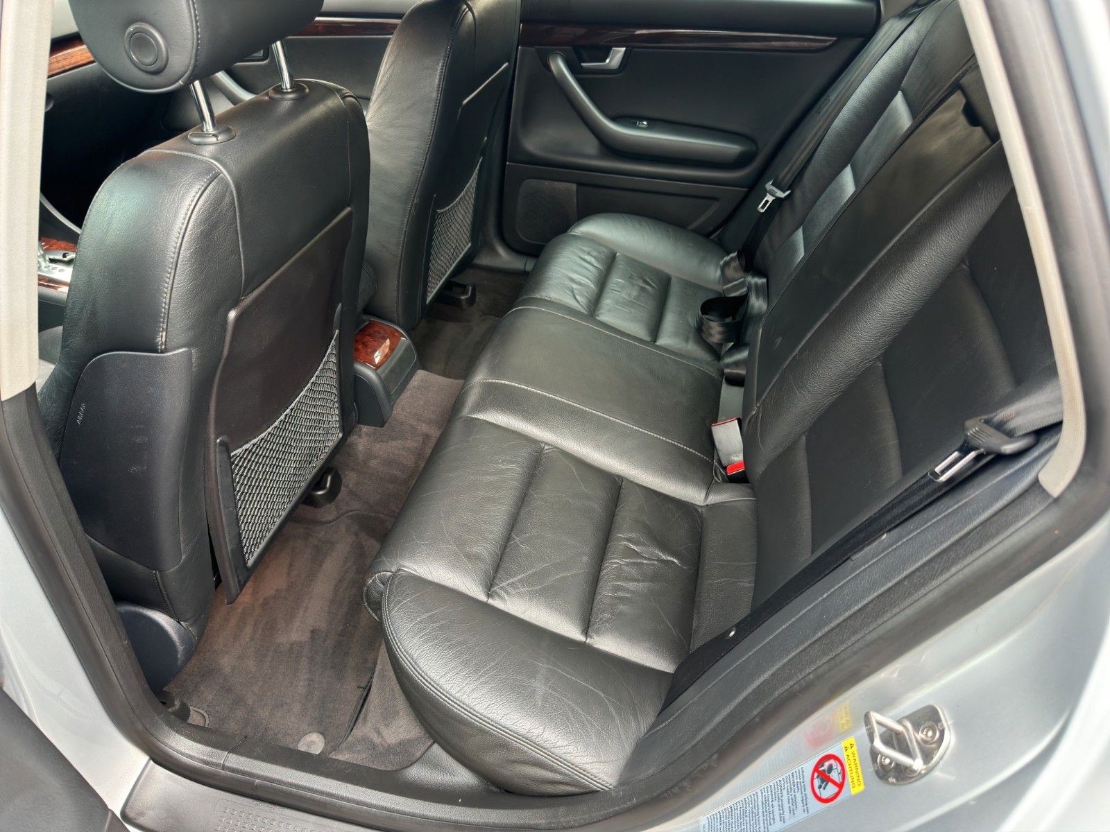 Fahrzeugabbildung Audi A4 B6 2.4 V6 *Automatik*