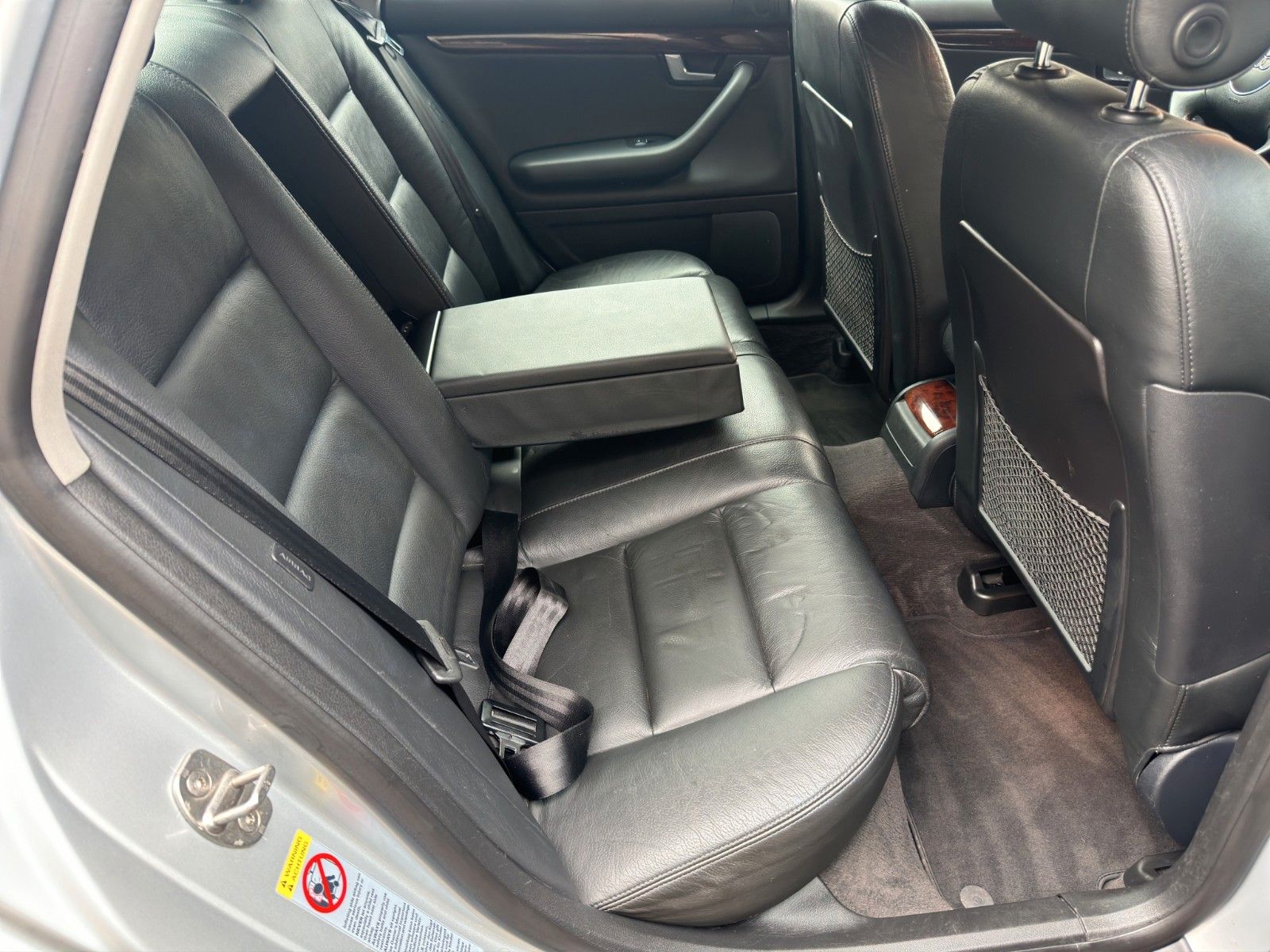 Fahrzeugabbildung Audi A4 B6 2.4 V6 *Automatik*