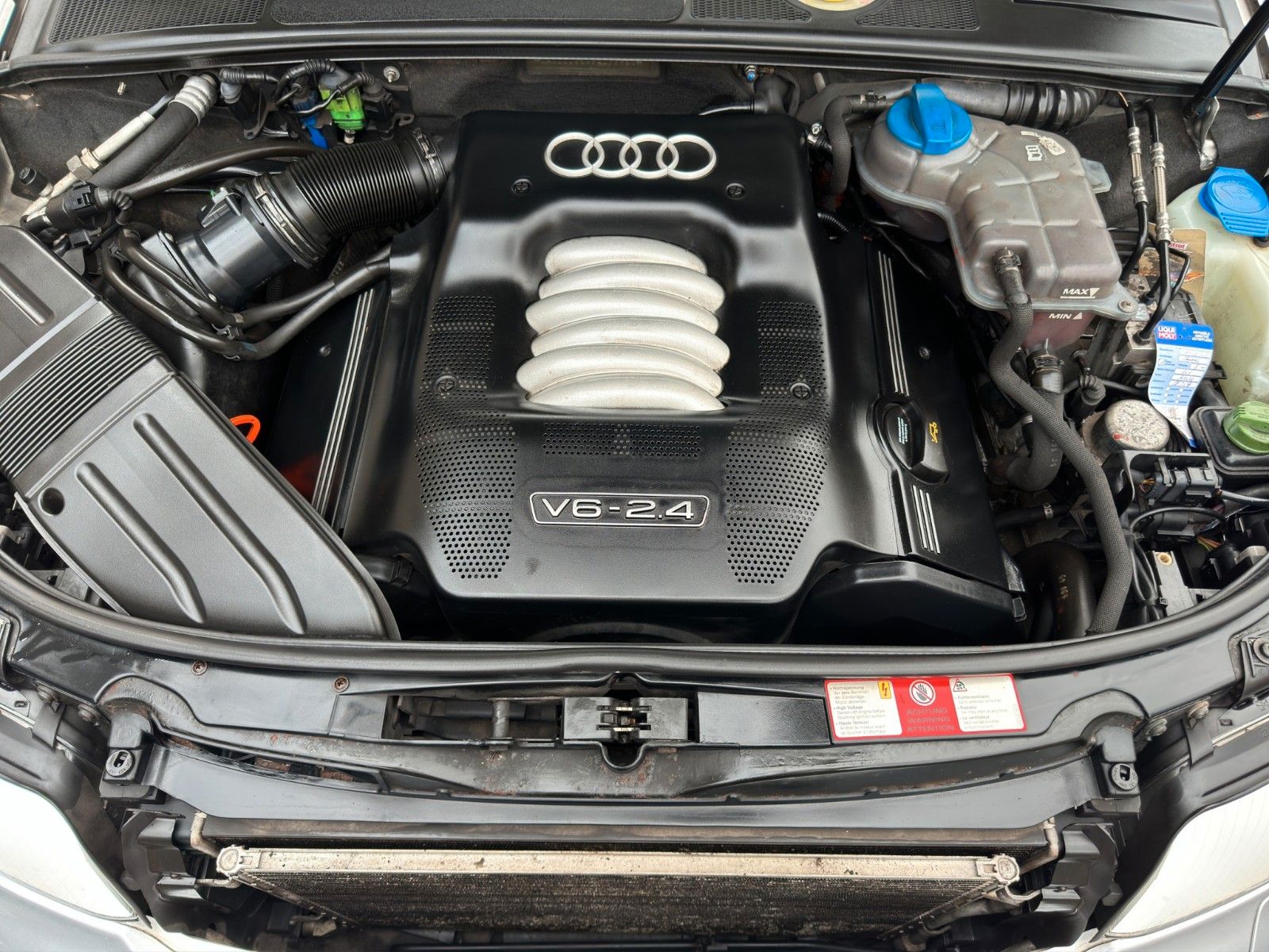Fahrzeugabbildung Audi A4 B6 2.4 V6 *Automatik*