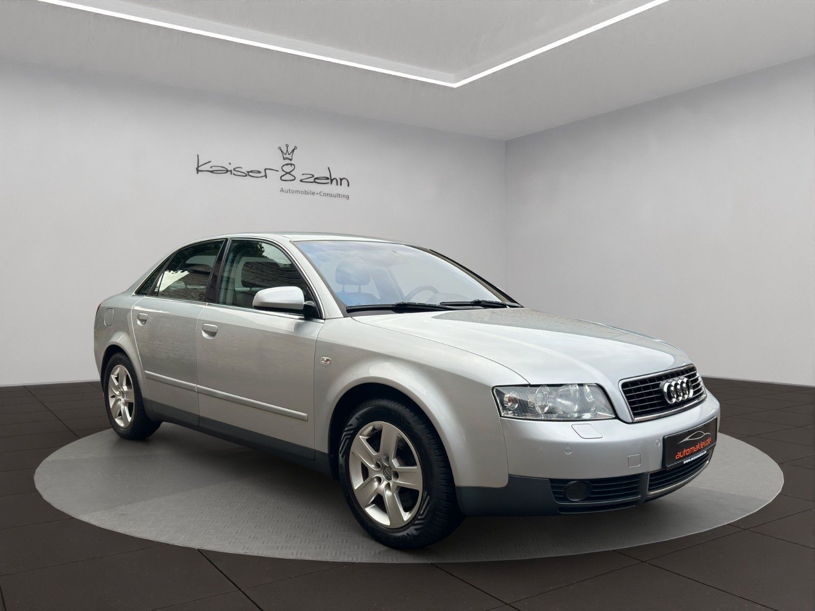 Fahrzeugabbildung Audi A4 B6 2.4 V6 *Automatik*