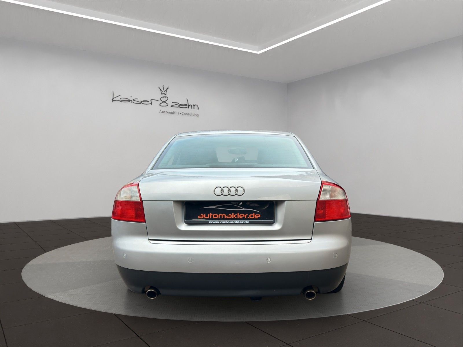 Fahrzeugabbildung Audi A4 B6 2.4 V6 *Automatik*