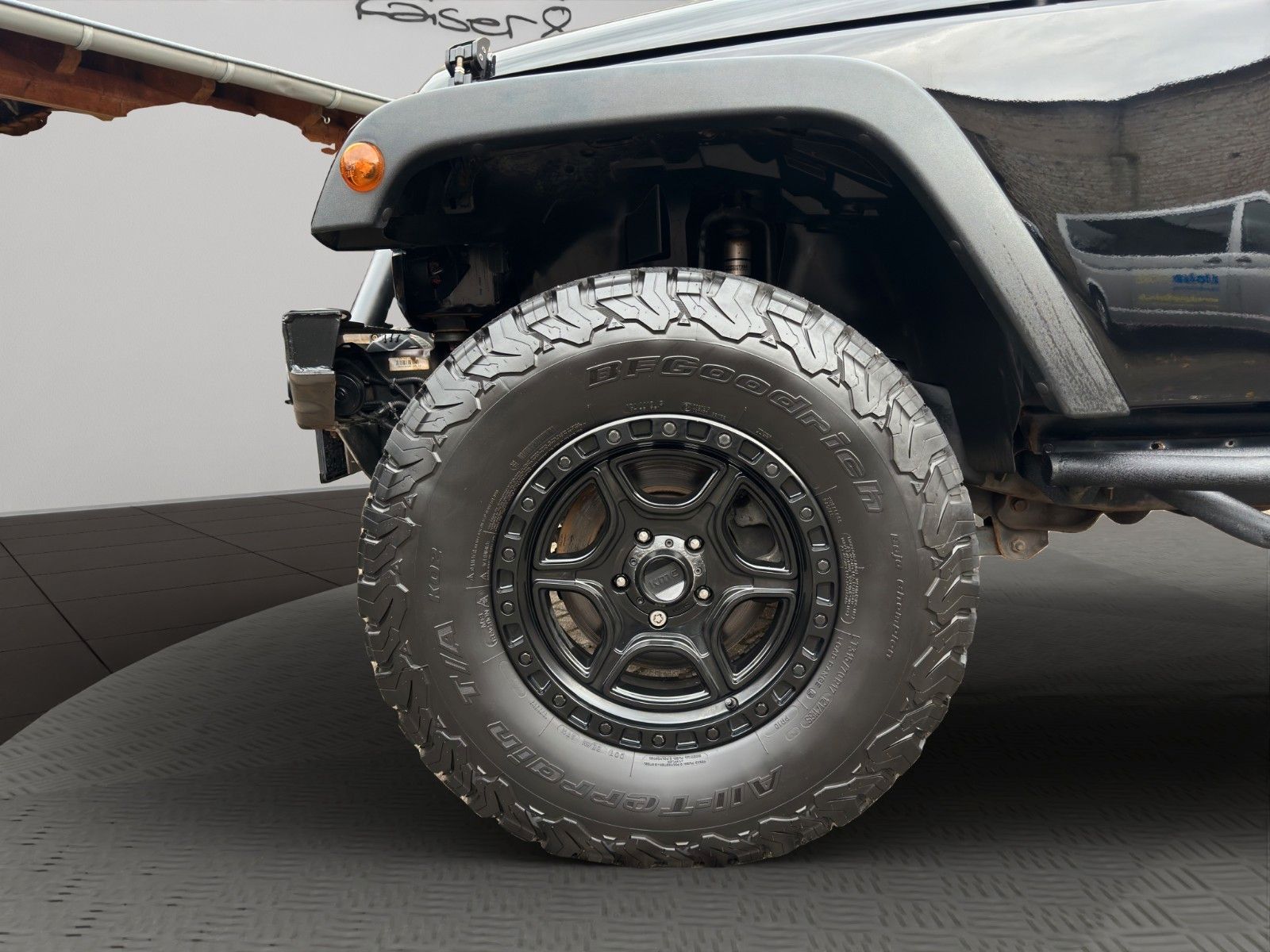 Fahrzeugabbildung Jeep Wrangler *Offroad/Camper-Umbau*