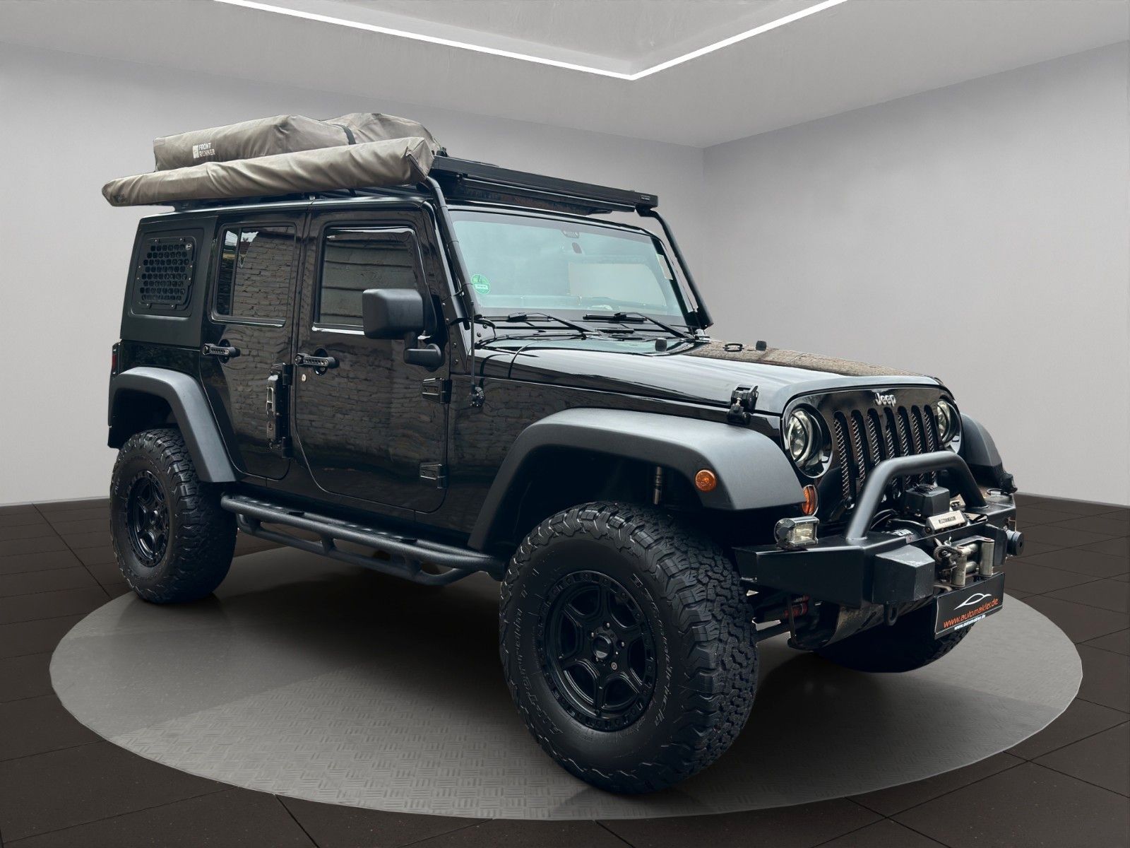 Fahrzeugabbildung Jeep Wrangler *Offroad/Camper-Umbau*