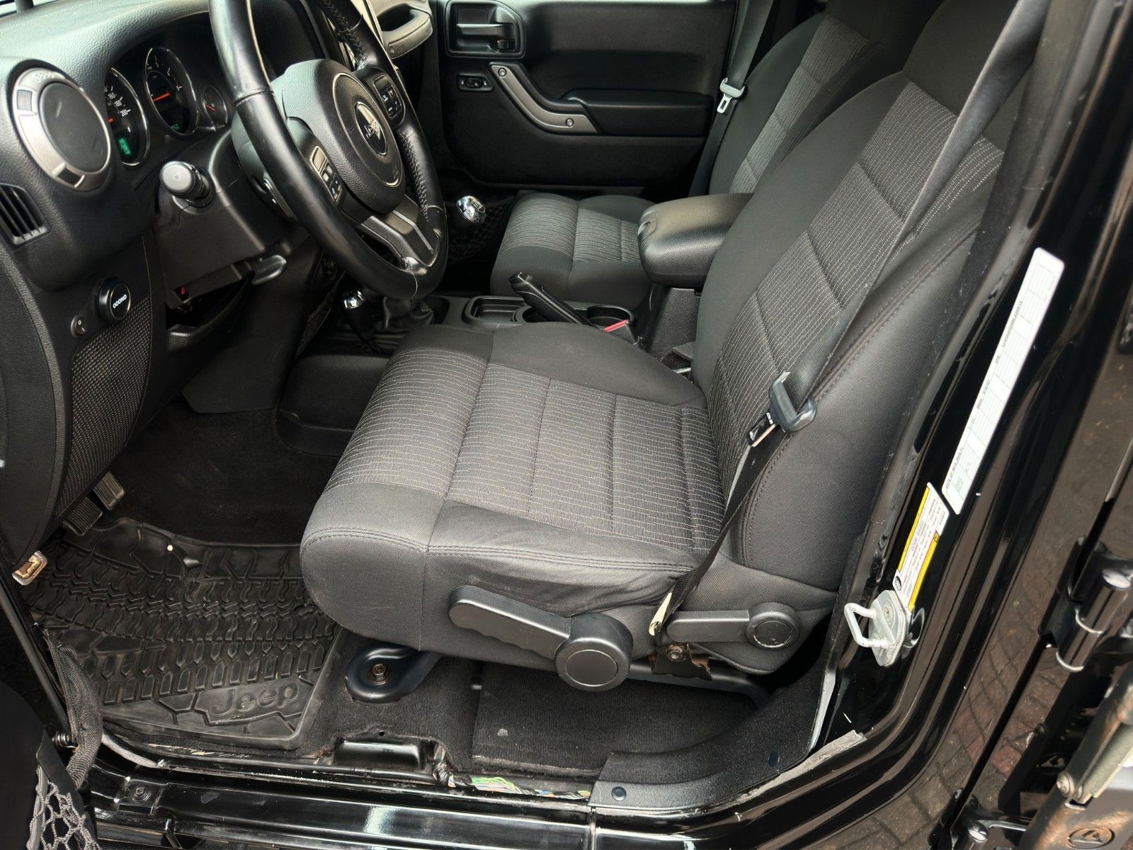 Fahrzeugabbildung Jeep Wrangler *Offroad/Camper-Umbau*