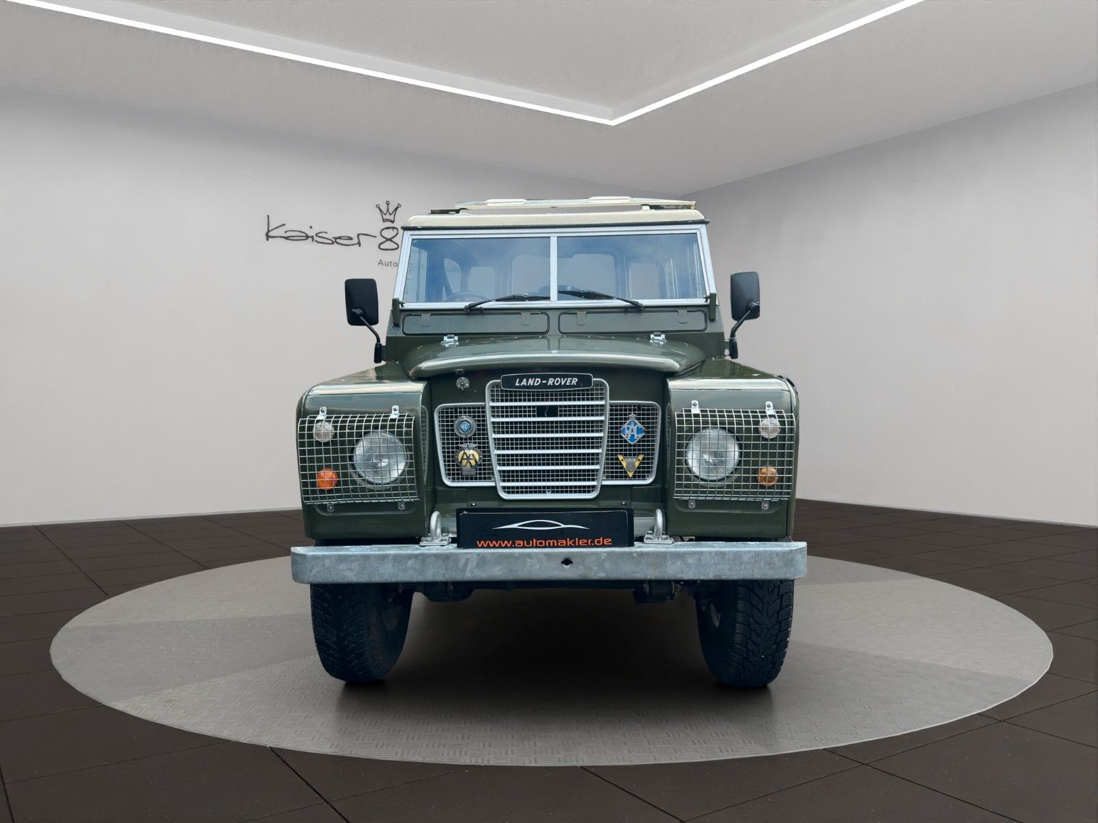 Fahrzeugabbildung Land Rover 88 Serie III *Classic Data 3+*