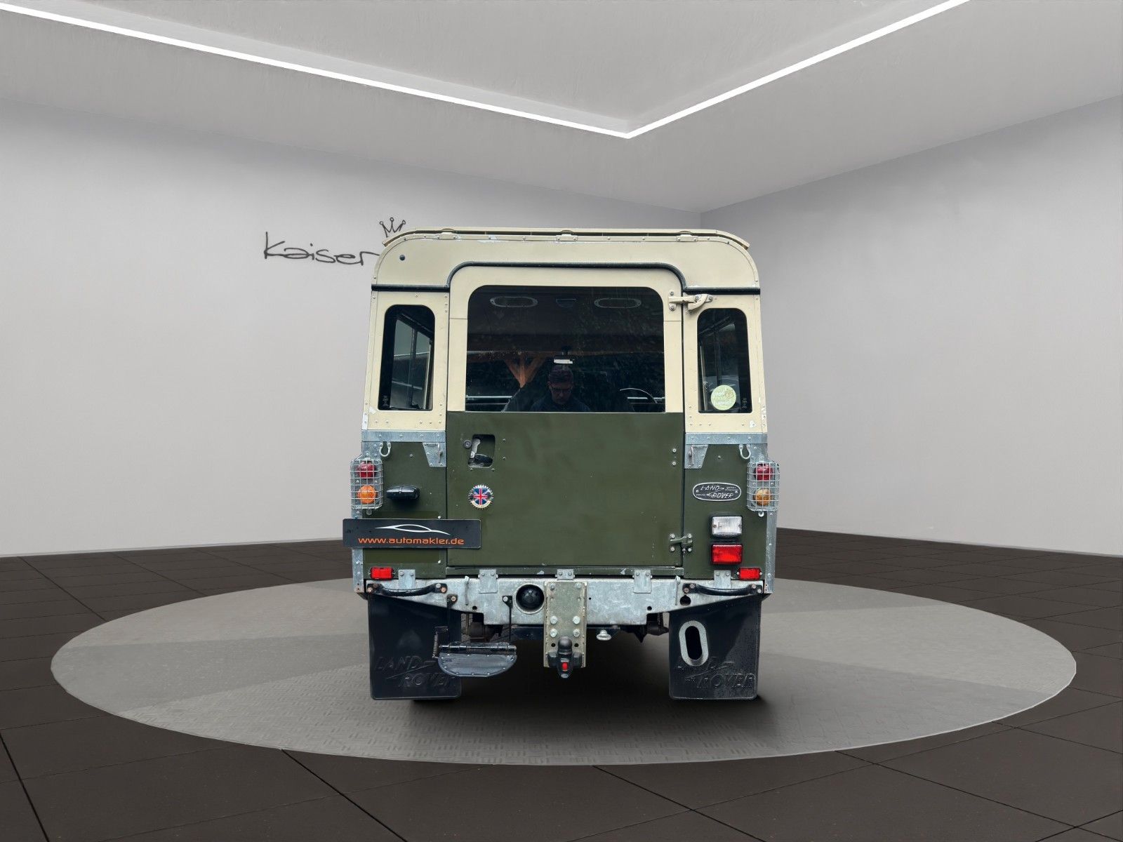 Fahrzeugabbildung Land Rover 88 Serie III *Classic Data 3+*