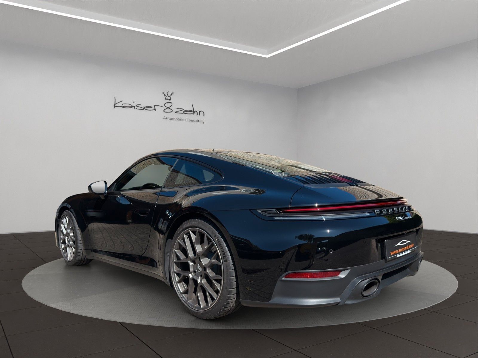 Fahrzeugabbildung Porsche 911 992.2 Carrera Coupé *2.Hand*SAGA*Chrono*