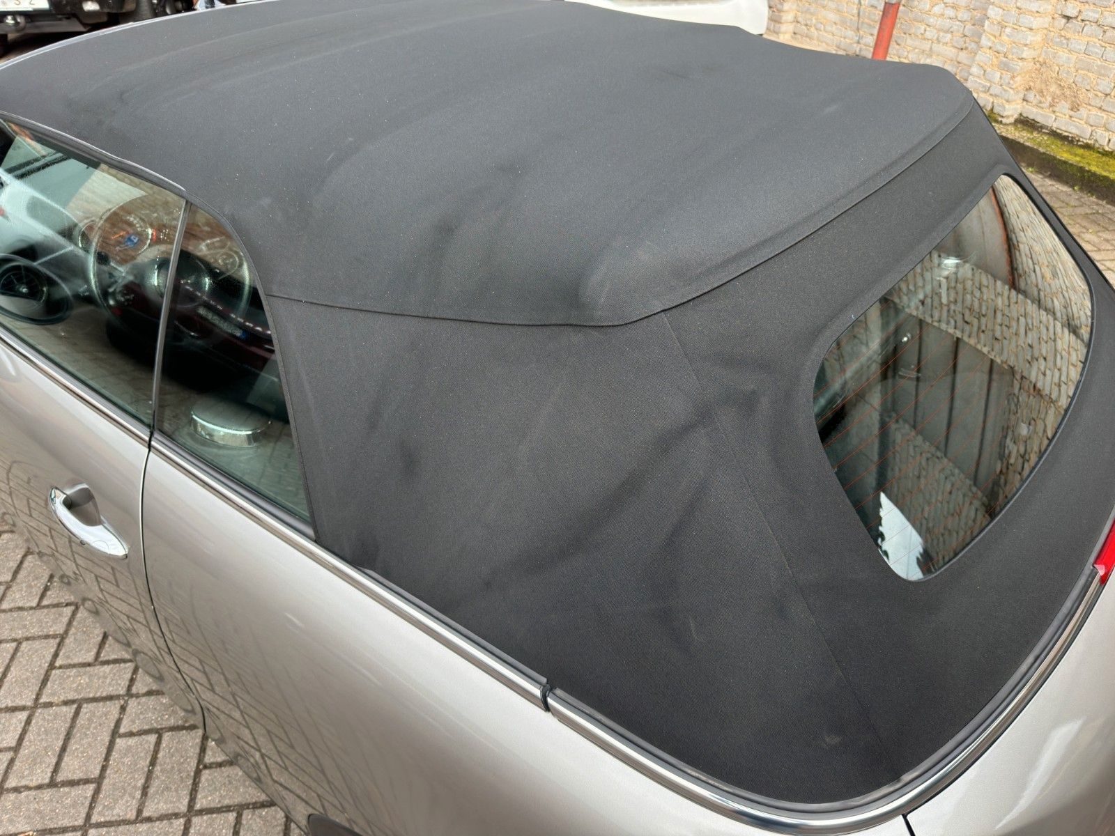 Fahrzeugabbildung MINI Cooper Cabrio *Automatik*