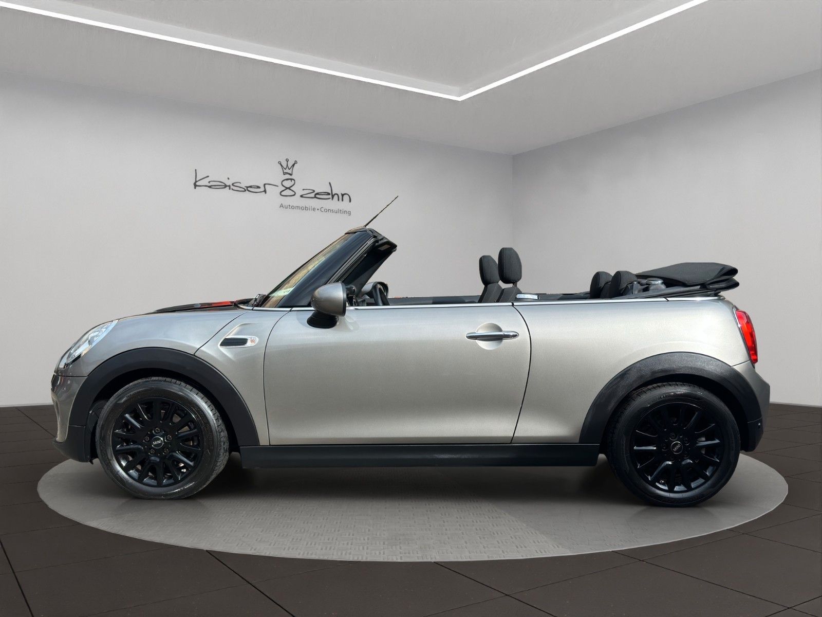 Fahrzeugabbildung MINI Cooper Cabrio *Automatik*