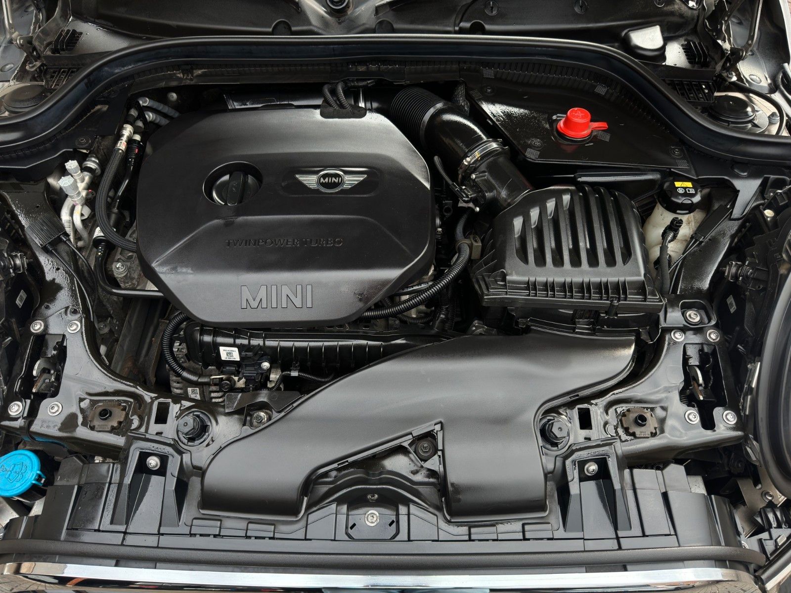 Fahrzeugabbildung MINI Cooper Cabrio *Automatik*