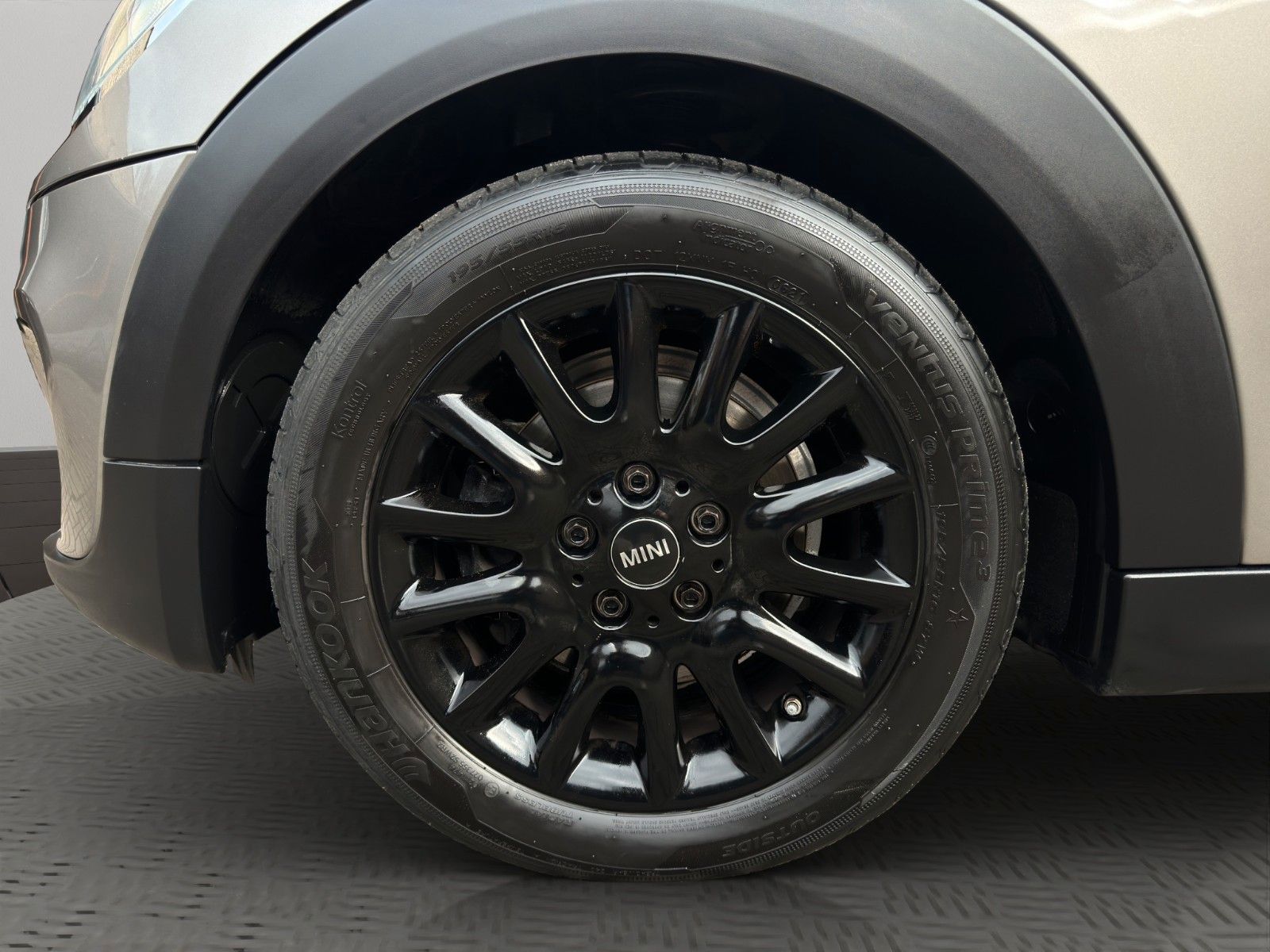 Fahrzeugabbildung MINI Cooper Cabrio *Automatik*
