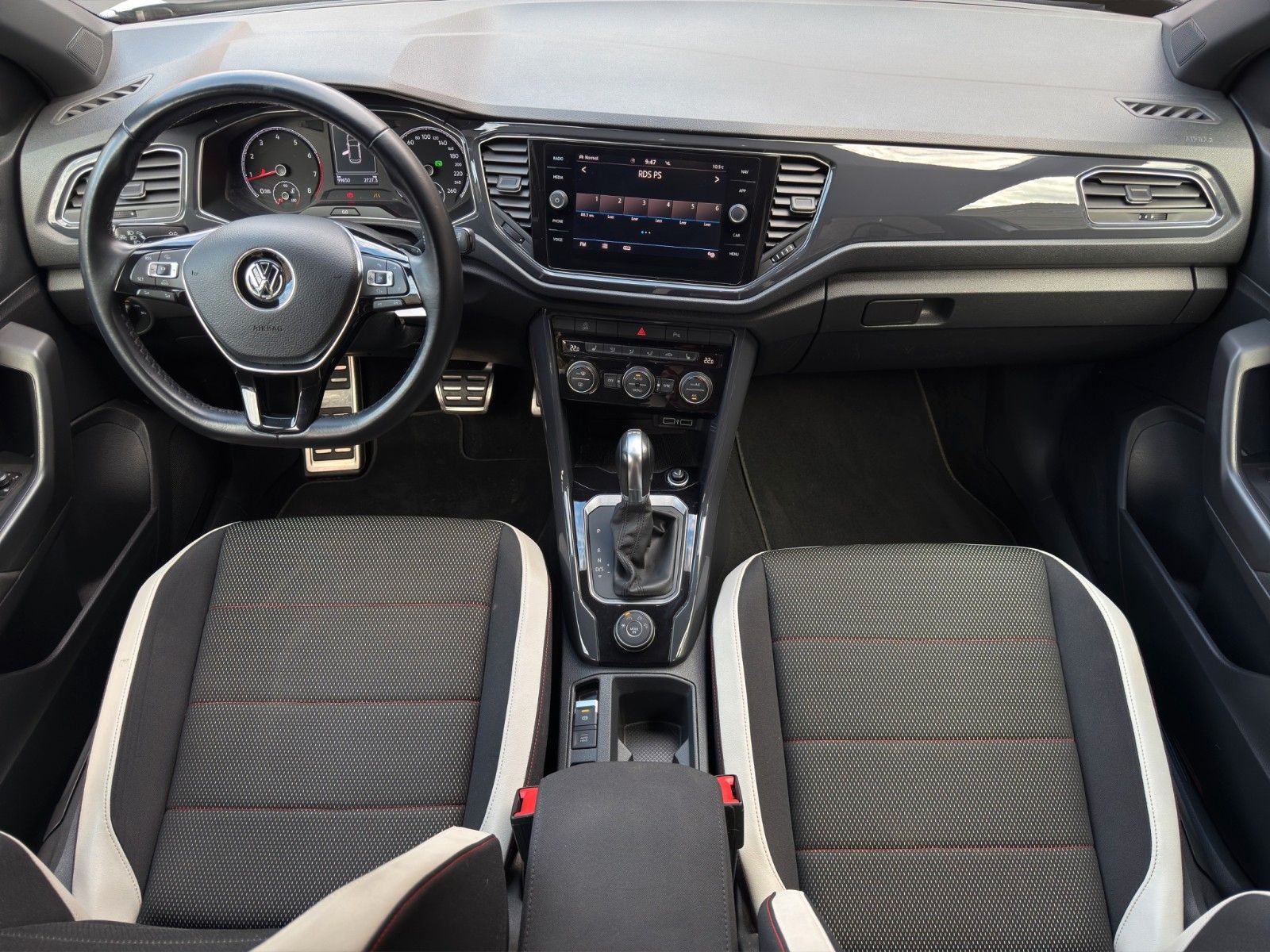 Fahrzeugabbildung Volkswagen T-Roc Sport 4Motion *Allrad*