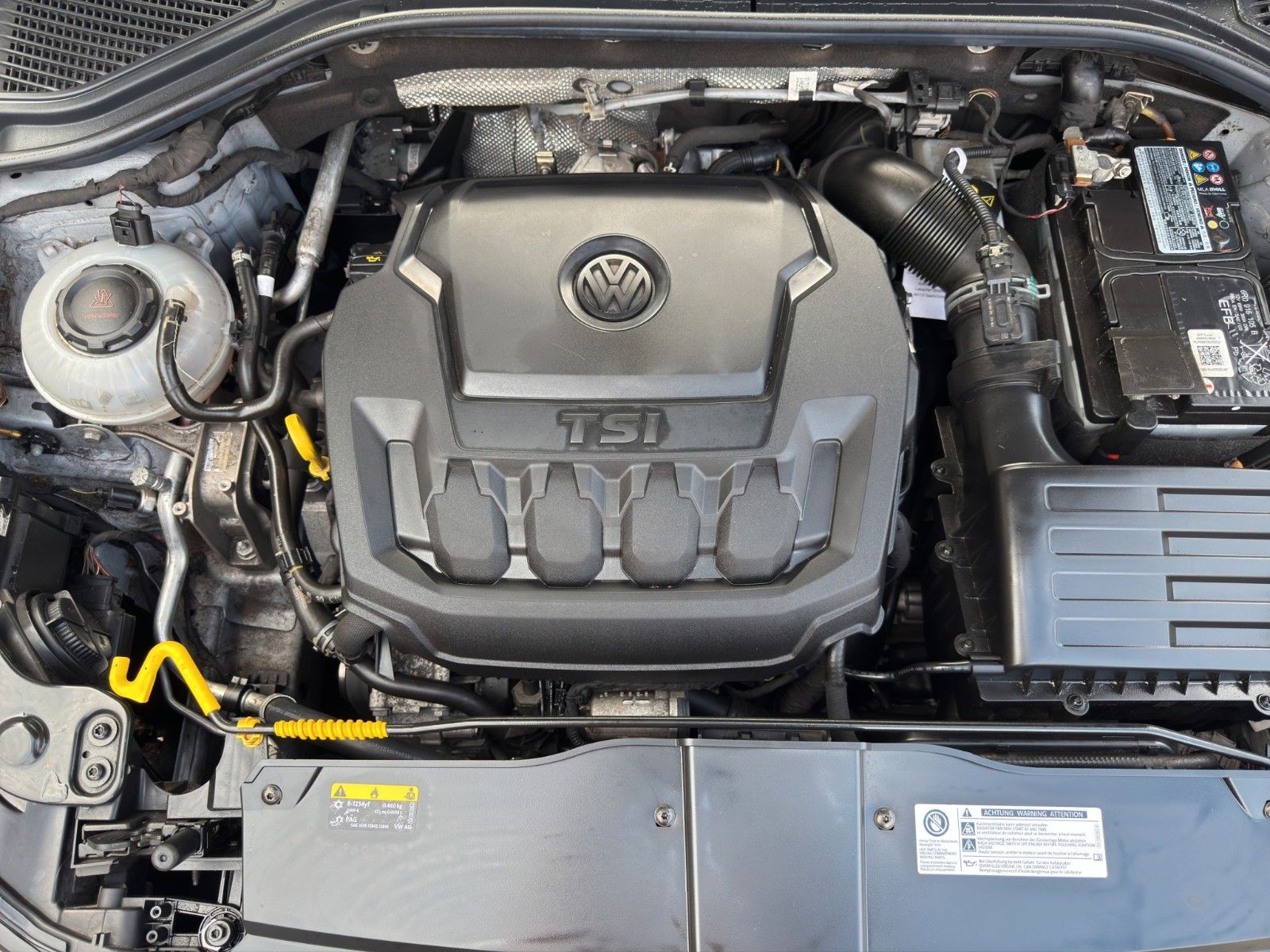 Fahrzeugabbildung Volkswagen T-Roc Sport 4Motion *Allrad*