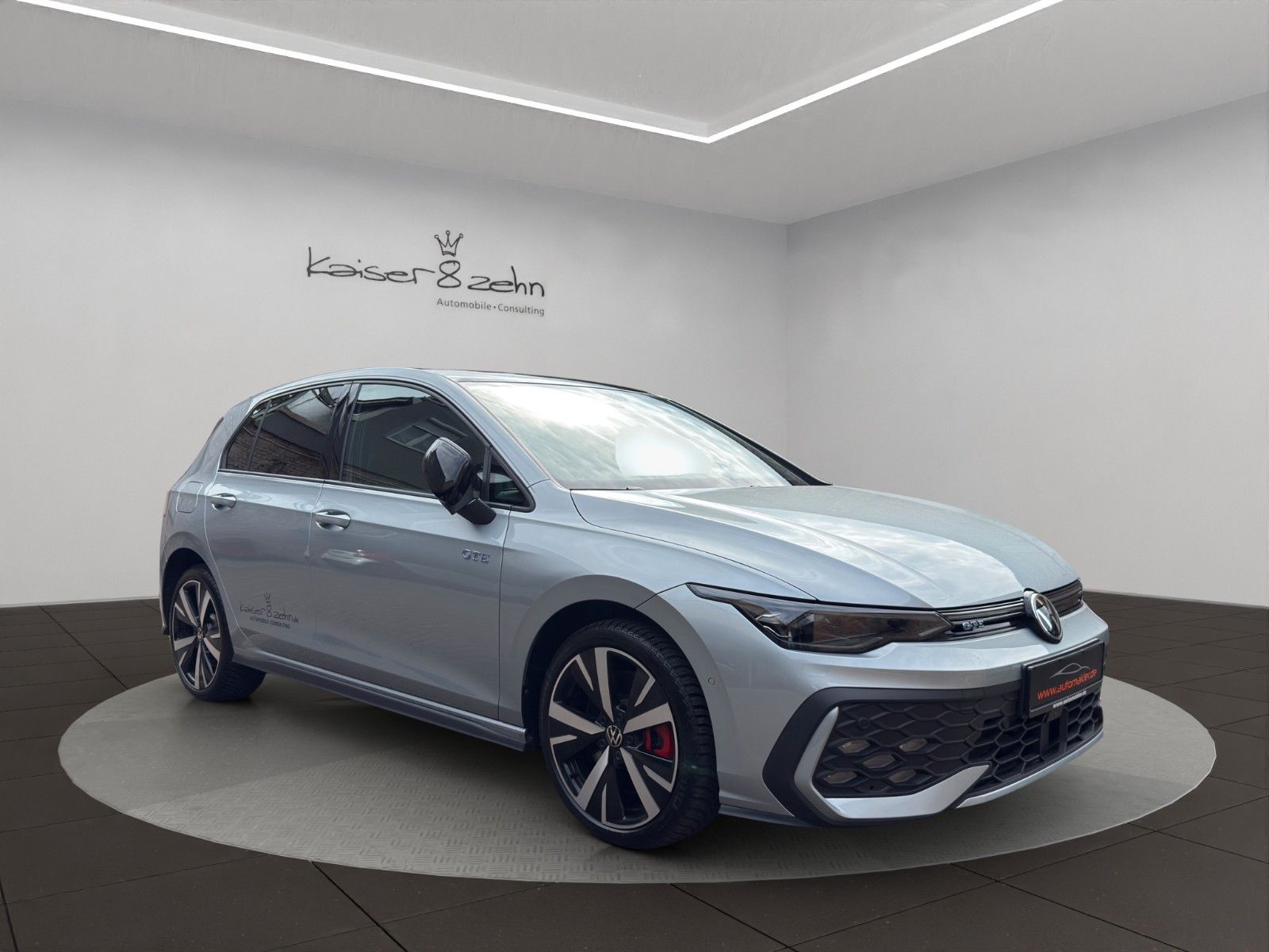 Fahrzeugabbildung Volkswagen Golf VIII GTE 1.5 TSI eHybrid