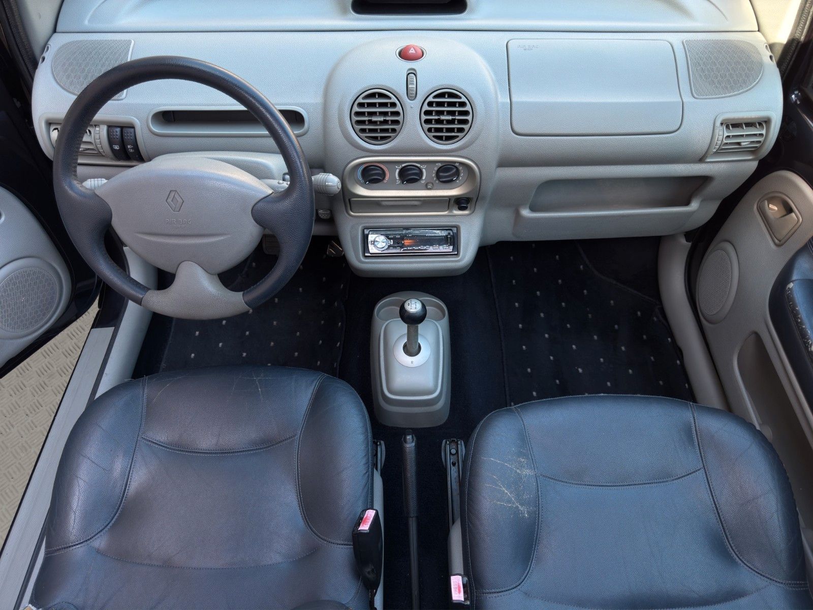 Fahrzeugabbildung Renault Twingo 1.2 Initiale *Klima* *3. Hand*