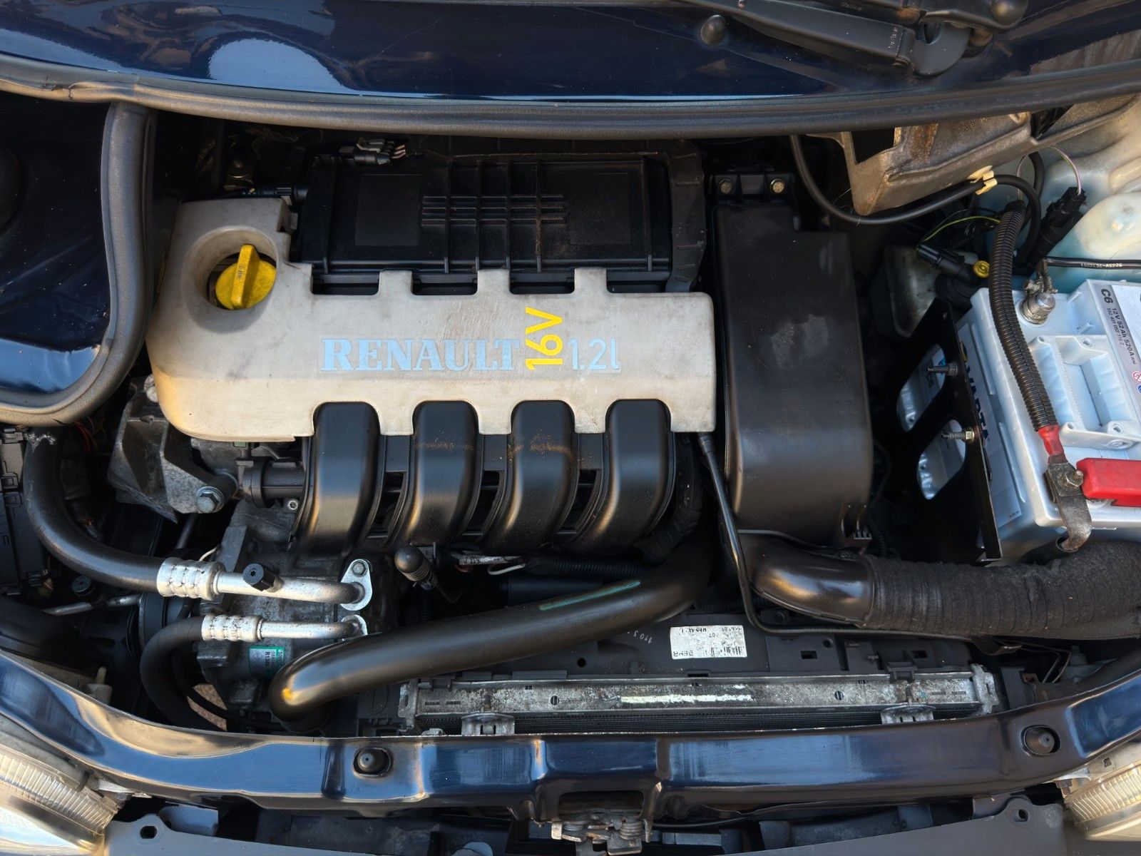 Fahrzeugabbildung Renault Twingo 1.2 Initiale *Klima* *3. Hand*