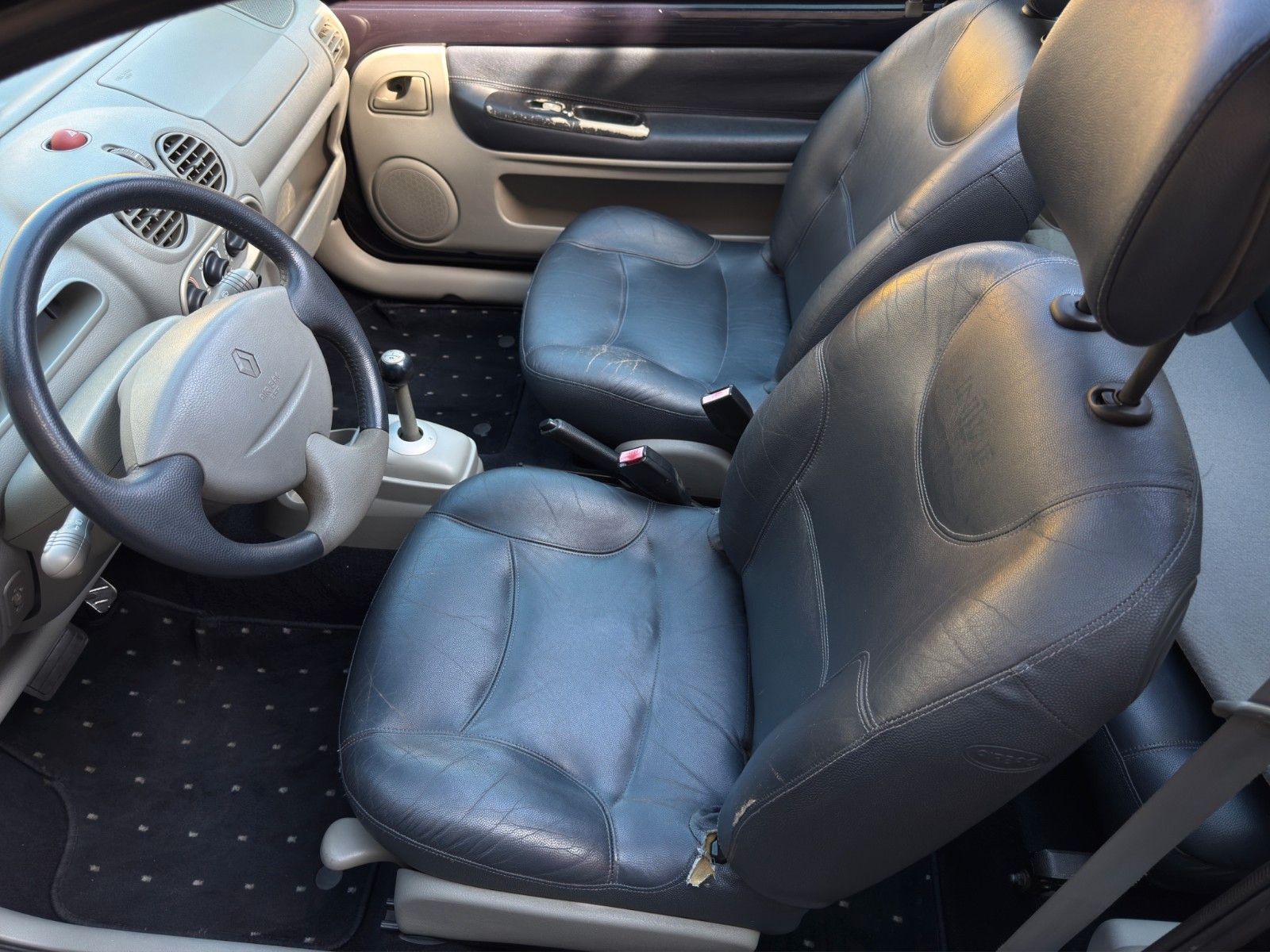 Fahrzeugabbildung Renault Twingo 1.2 Initiale *Klima* *3. Hand*