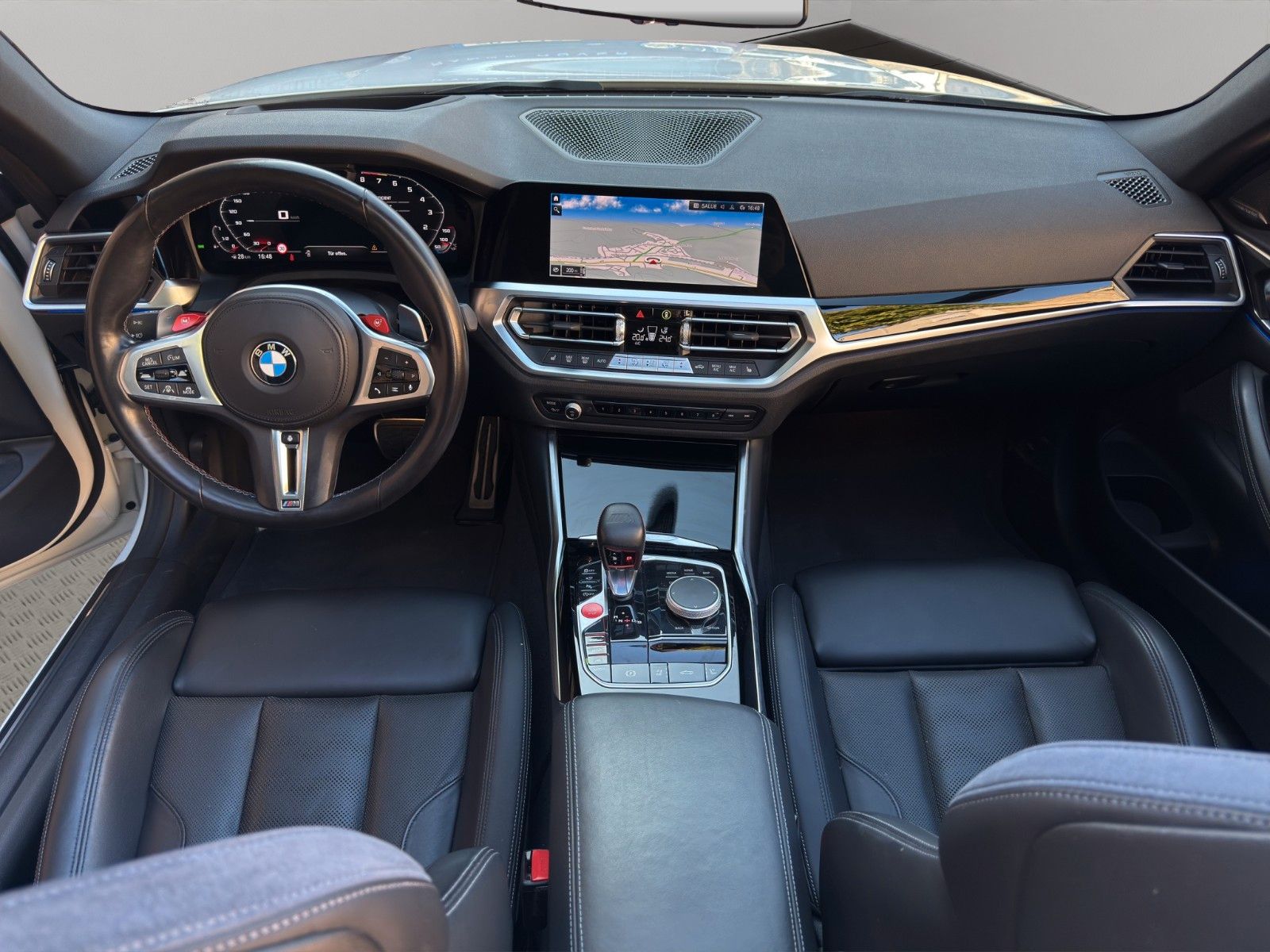 Fahrzeugabbildung BMW M4 Cabriolet xDrive Competition