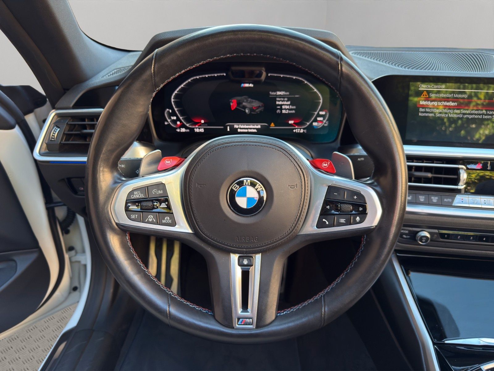 Fahrzeugabbildung BMW M4 Cabriolet xDrive Competition