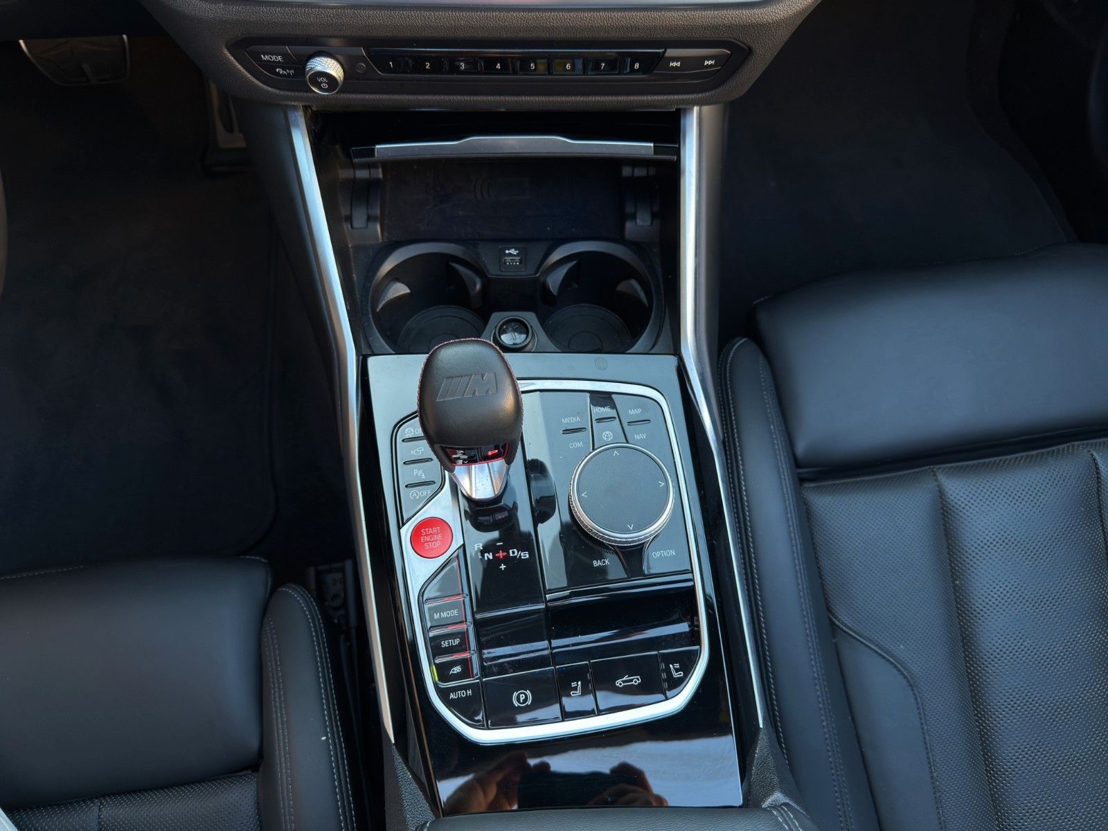 Fahrzeugabbildung BMW M4 Cabriolet xDrive Competition