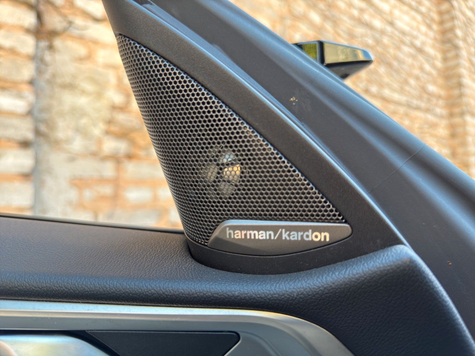 Fahrzeugabbildung BMW M4 Cabriolet xDrive Competition