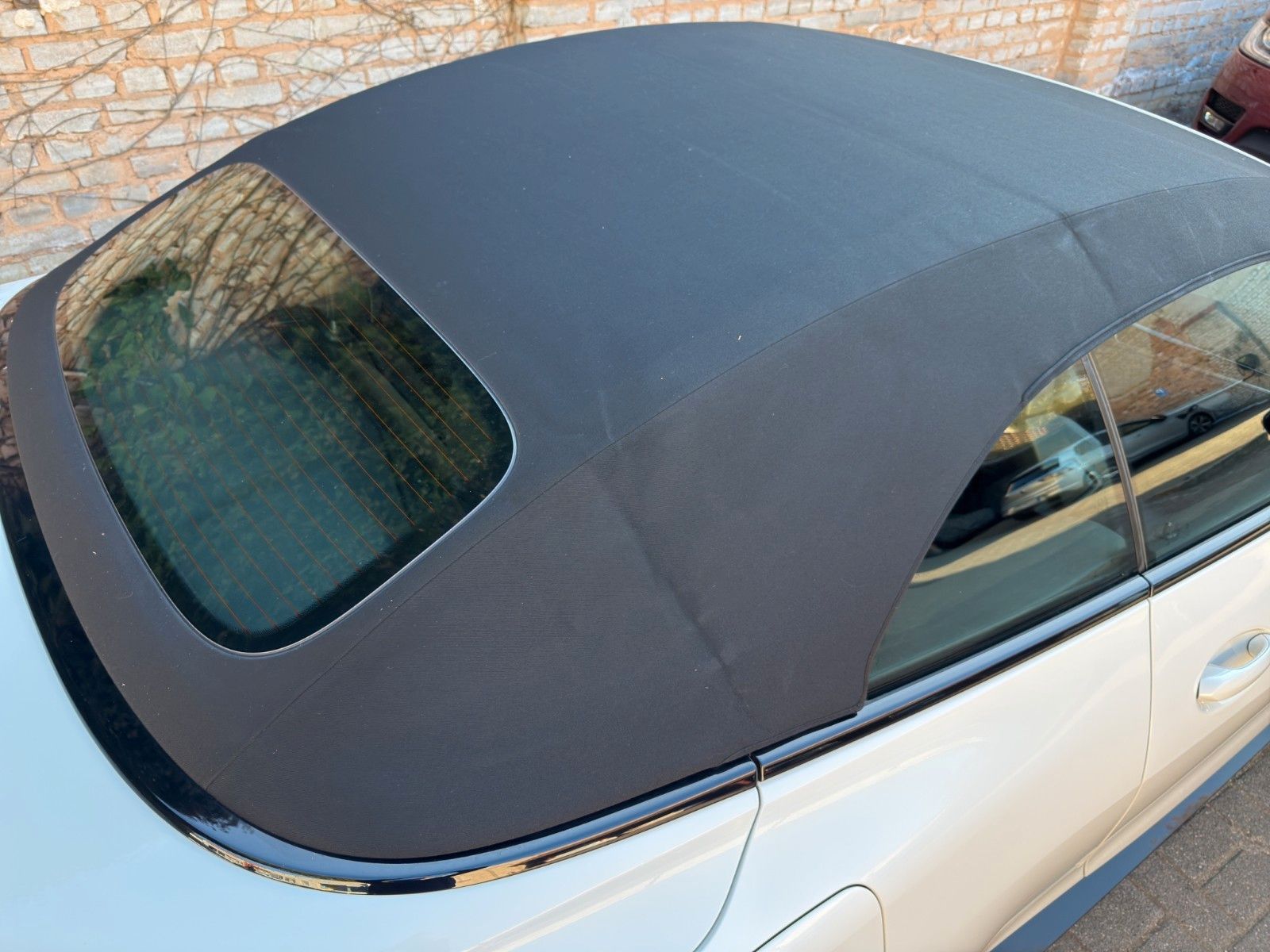Fahrzeugabbildung BMW M4 Cabriolet xDrive Competition