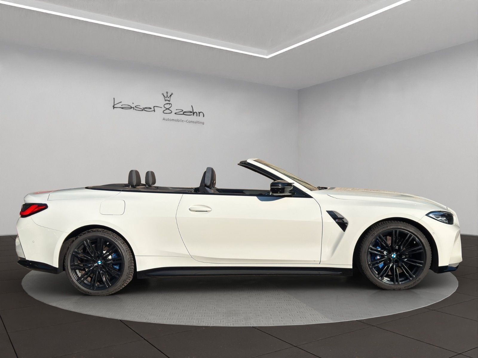 Fahrzeugabbildung BMW M4 Cabriolet xDrive Competition