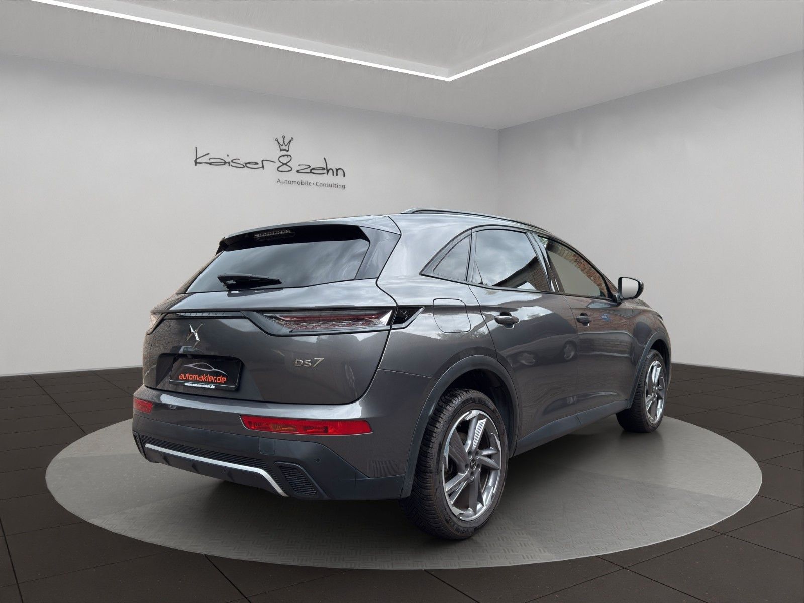 Fahrzeugabbildung DS Automobiles DS7 Crossback BlueHDi 130 Aut. Bastille+