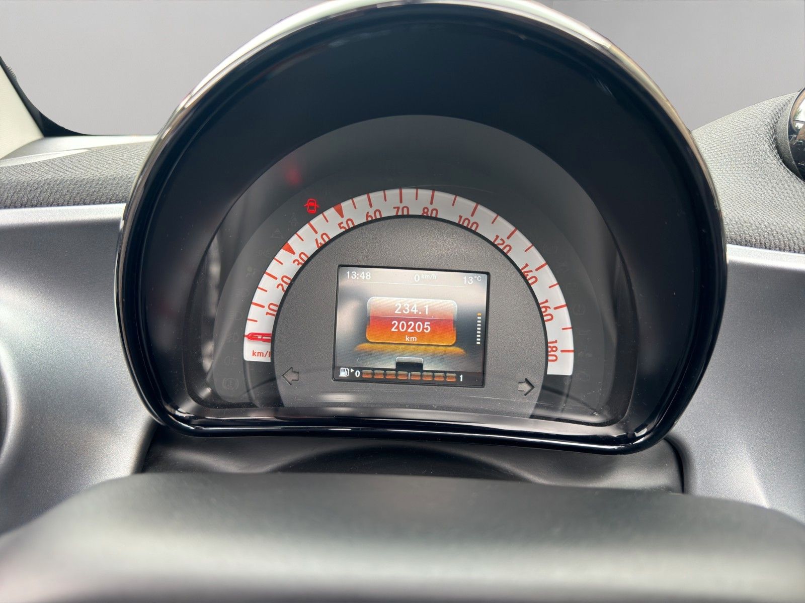 Fahrzeugabbildung Smart ForTwo Cabrio Passion *Bluetooth* *Regensensor*