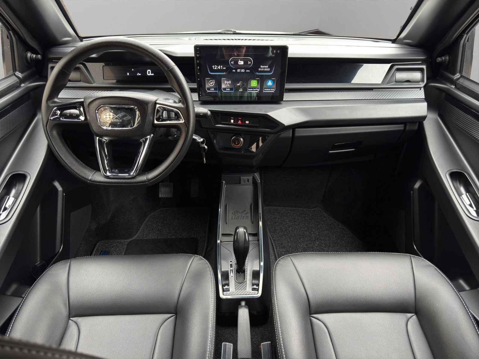 Fahrzeugabbildung Ligier JS 50 Select *CarPlay* *MJ 2025 sofort*