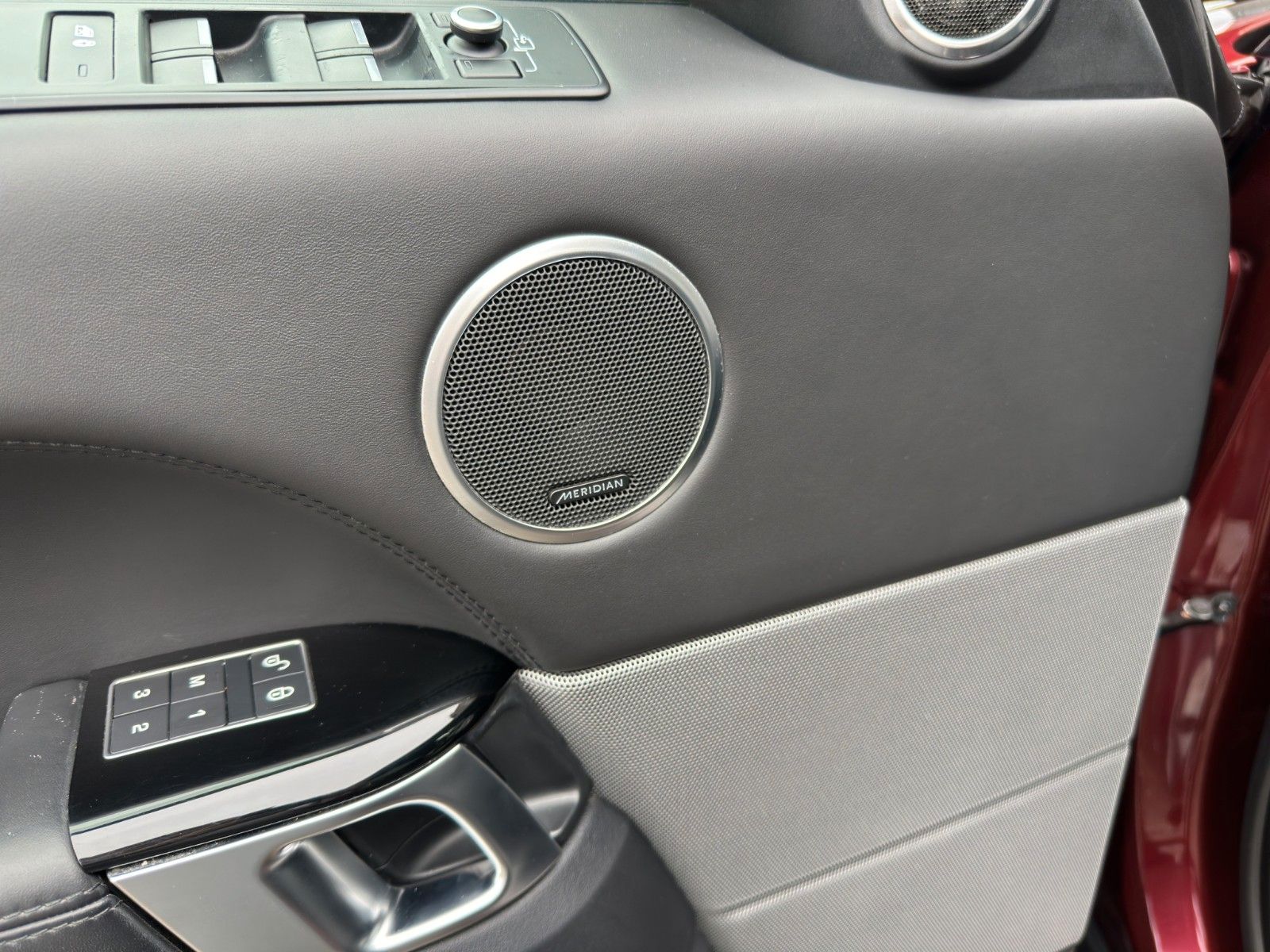 Fahrzeugabbildung Land Rover Range Rover Sport Supercharged Autobiography