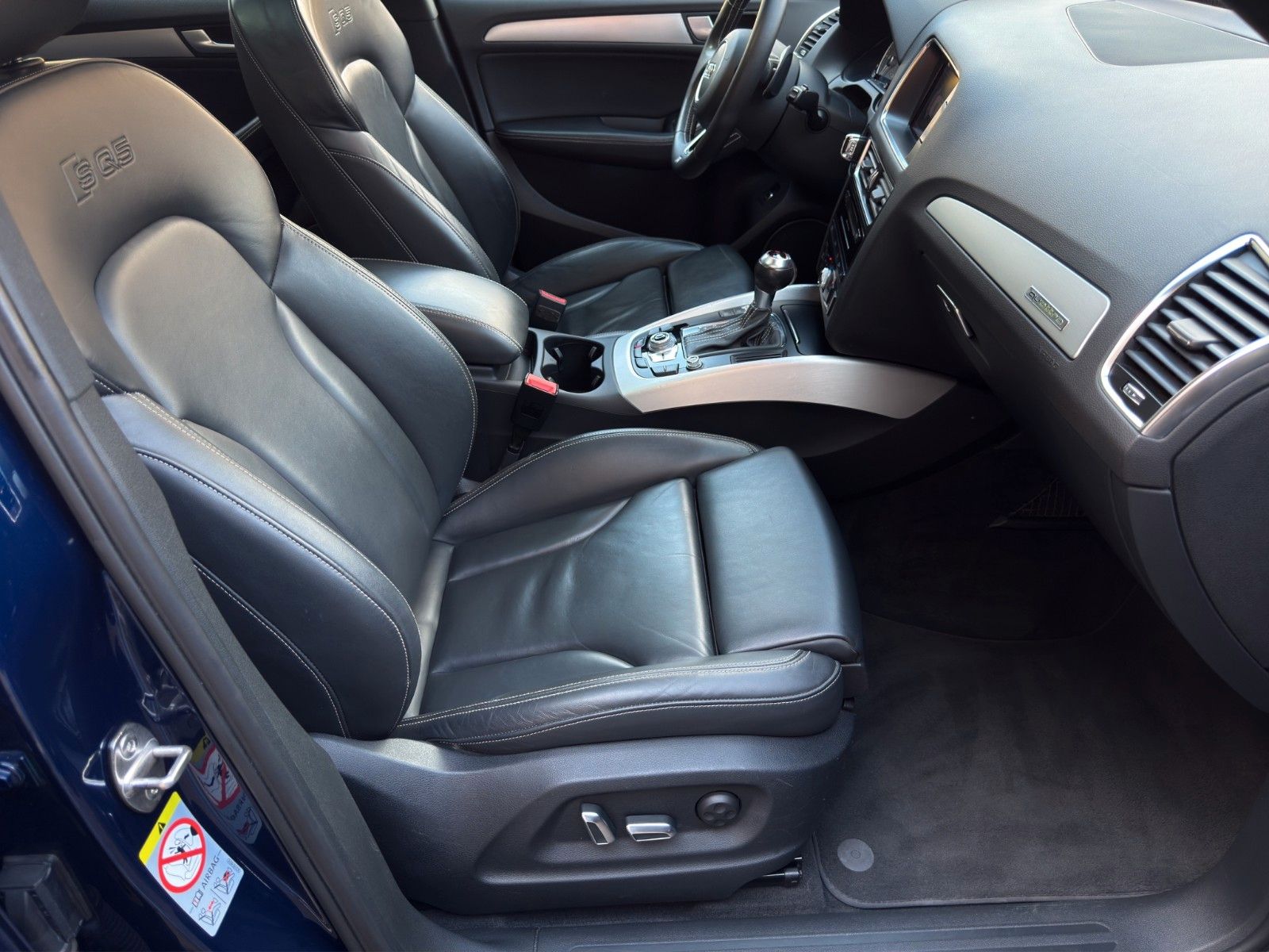 Fahrzeugabbildung Audi SQ5 3.0 TDI quattro *B&O* *Panoramadach*