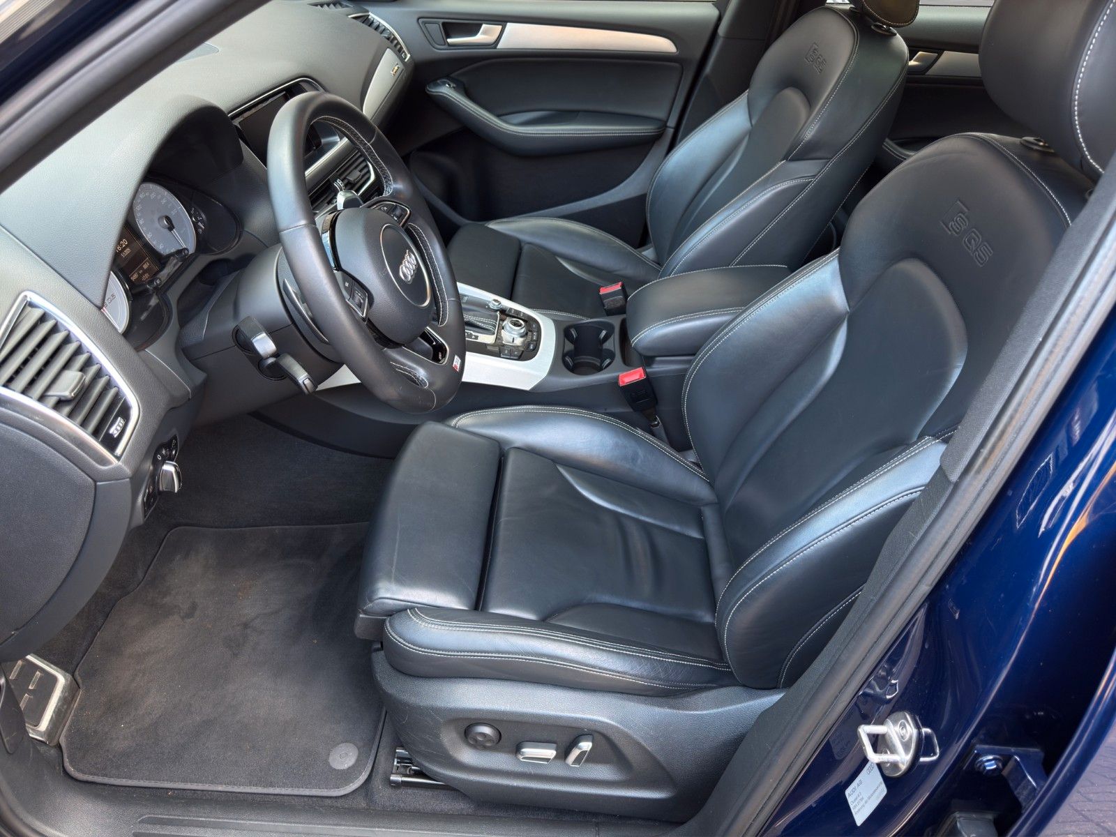 Fahrzeugabbildung Audi SQ5 3.0 TDI quattro *B&O* *Panoramadach*