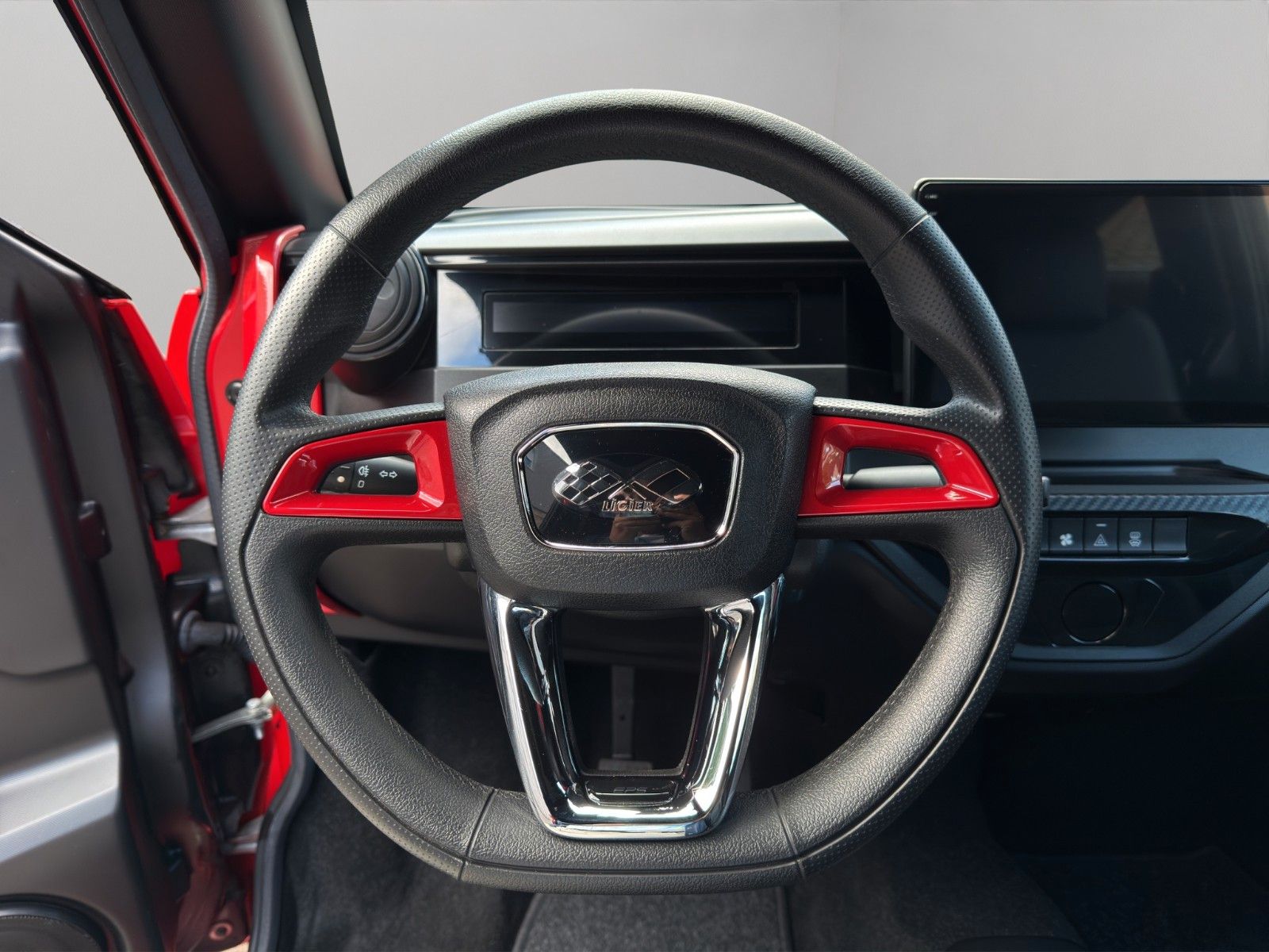 Fahrzeugabbildung Ligier MyLi R.EBEL *CarPlay* *Servo*