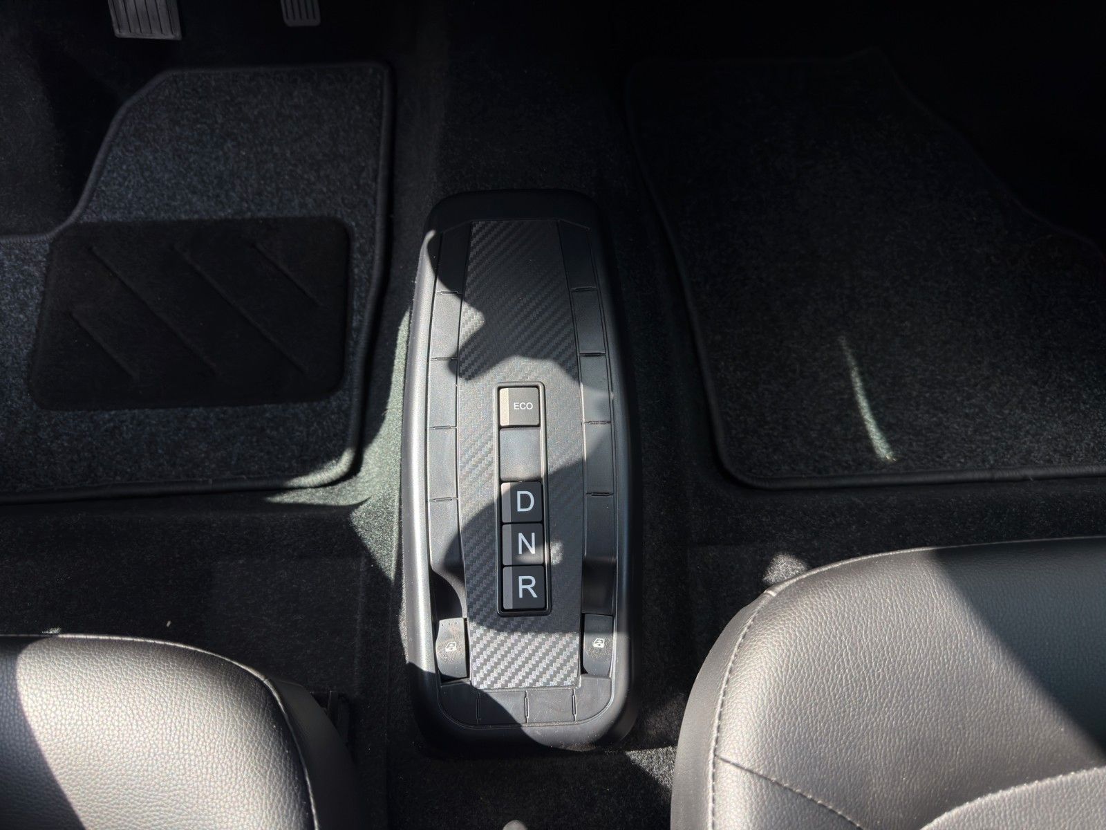 Fahrzeugabbildung Ligier MyLi R.EBEL *CarPlay* *Servo*