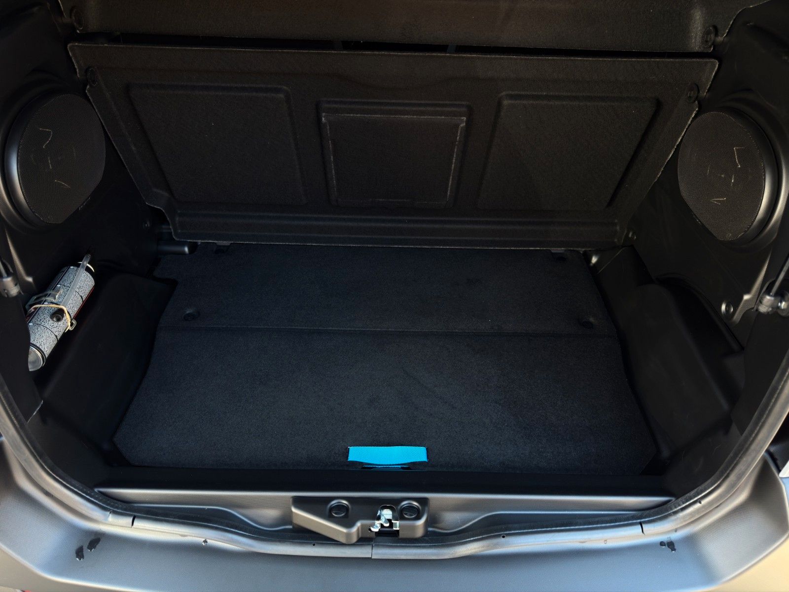 Fahrzeugabbildung Ligier MyLi R.EBEL *CarPlay* MJ 2025 sofort*