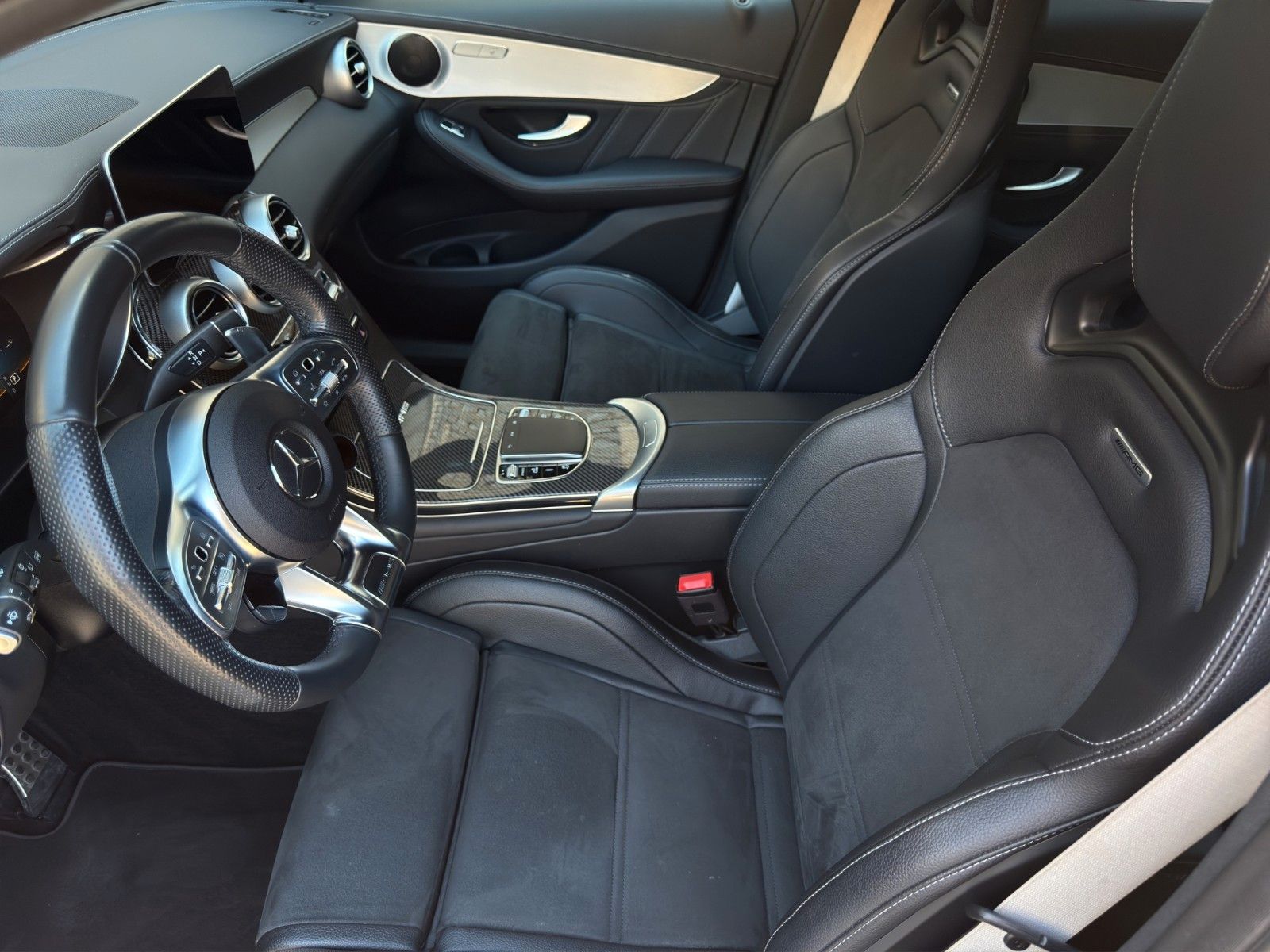 Fahrzeugabbildung Mercedes-Benz GLC 63 AMG S 4Matic *Junge Sterne 10/2026*