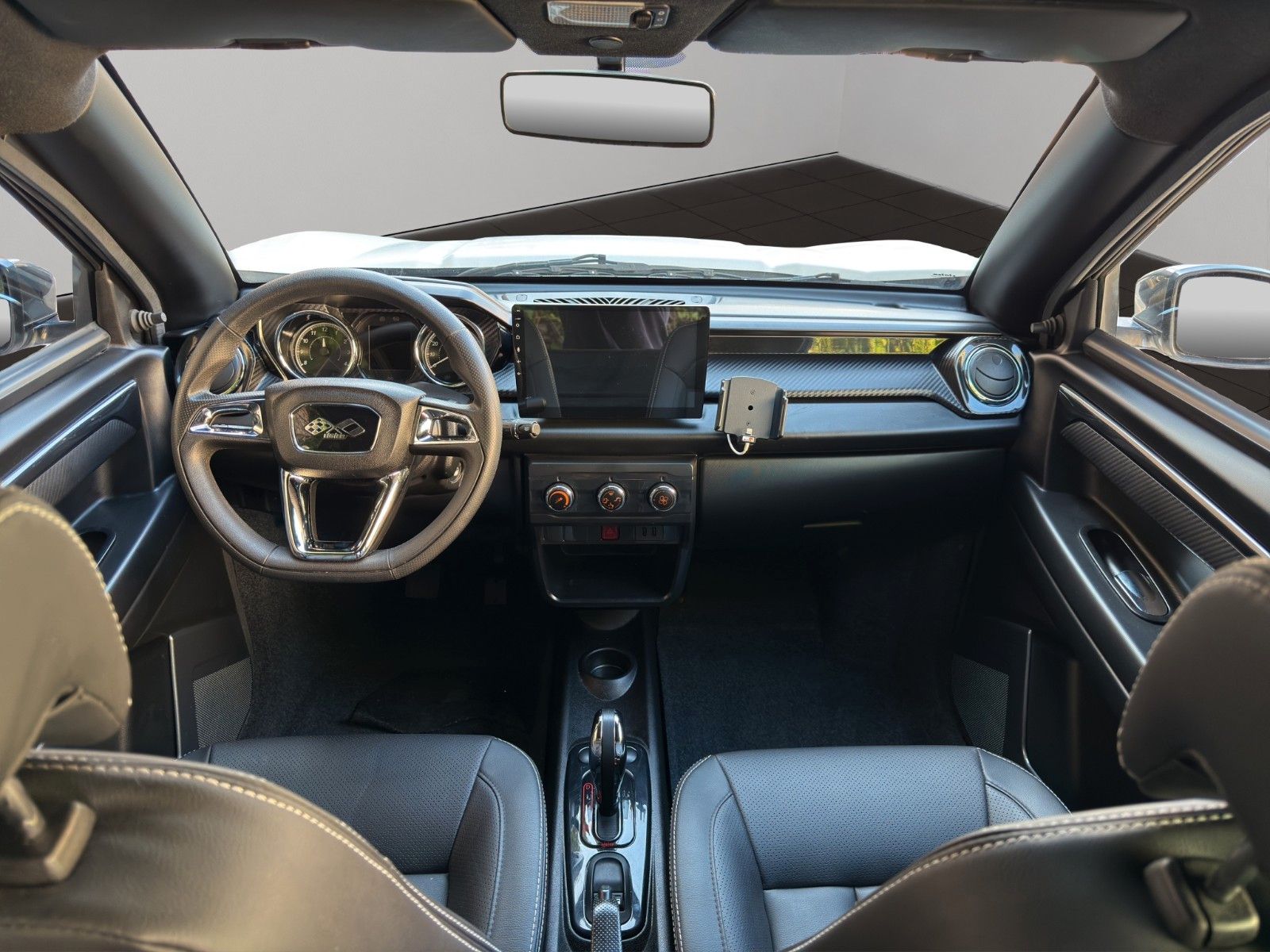 Fahrzeugabbildung Ligier JS 60 Chic *CarPlay*