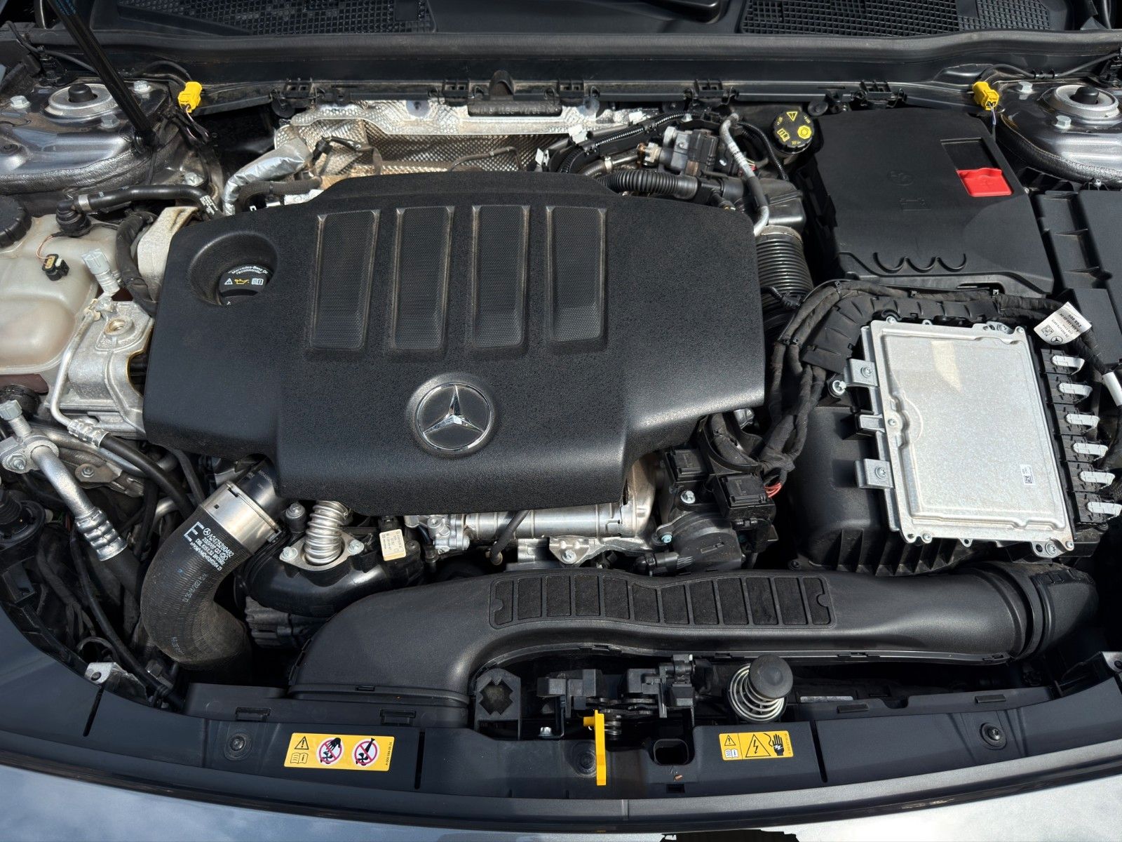 Fahrzeugabbildung Mercedes-Benz A 220 d AMG Line Advanced Plus