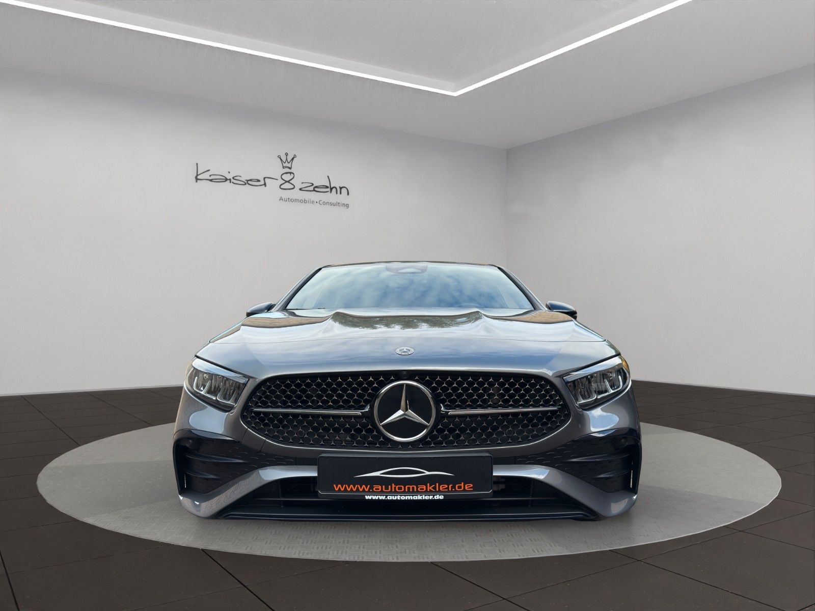 Fahrzeugabbildung Mercedes-Benz A 220 d AMG Line Advanced Plus