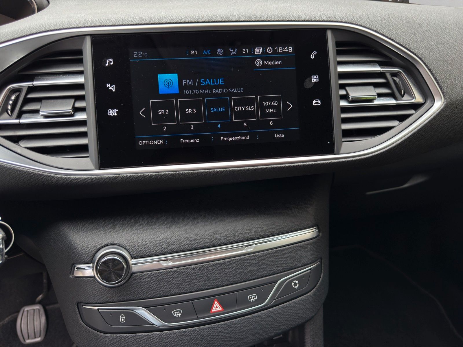 Fahrzeugabbildung Peugeot 308 SW PureTech 130 Active Pack *PDC*