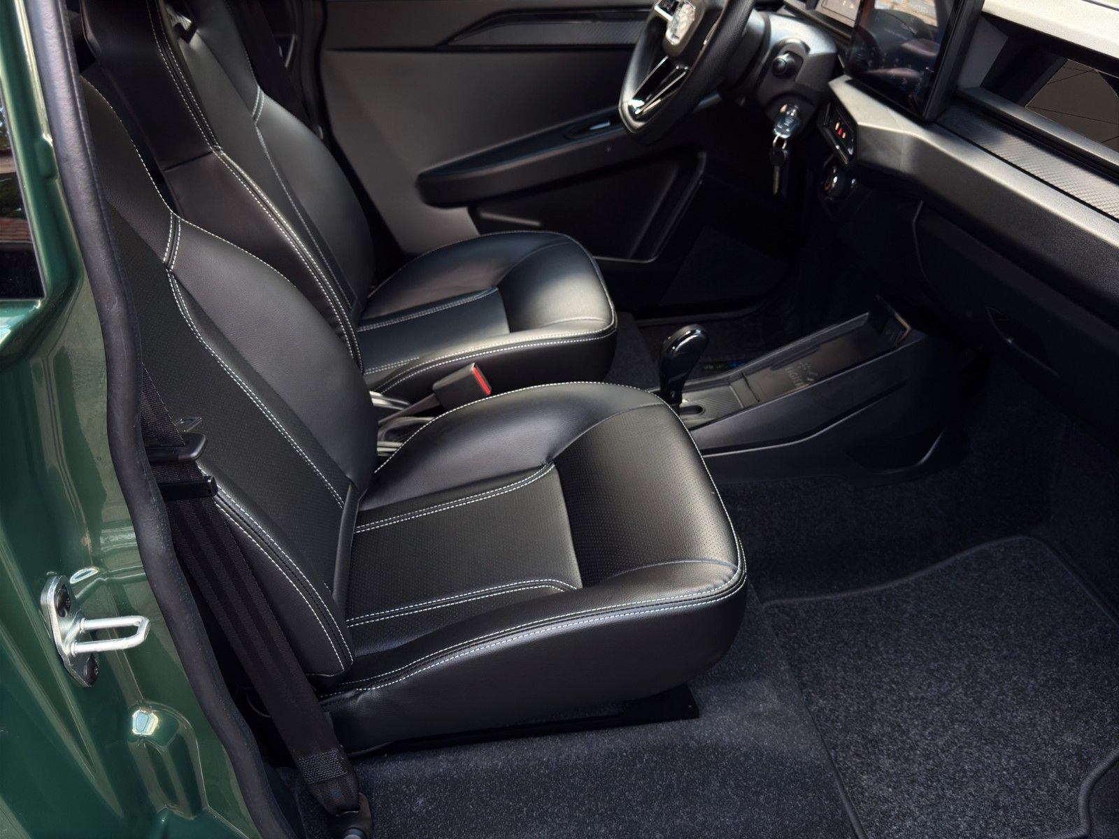 Fahrzeugabbildung Ligier JS 50 D Elite E5+ *CarPlay* *MJ 2025 Sofort*